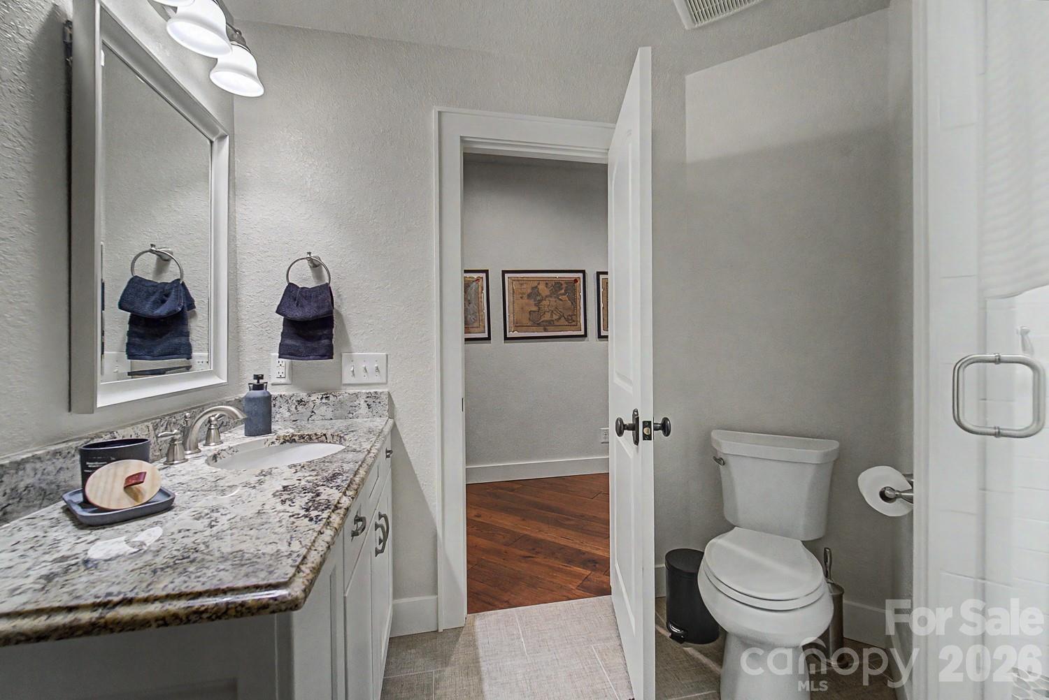 491 Rustling Woods Trail Property Photo 28