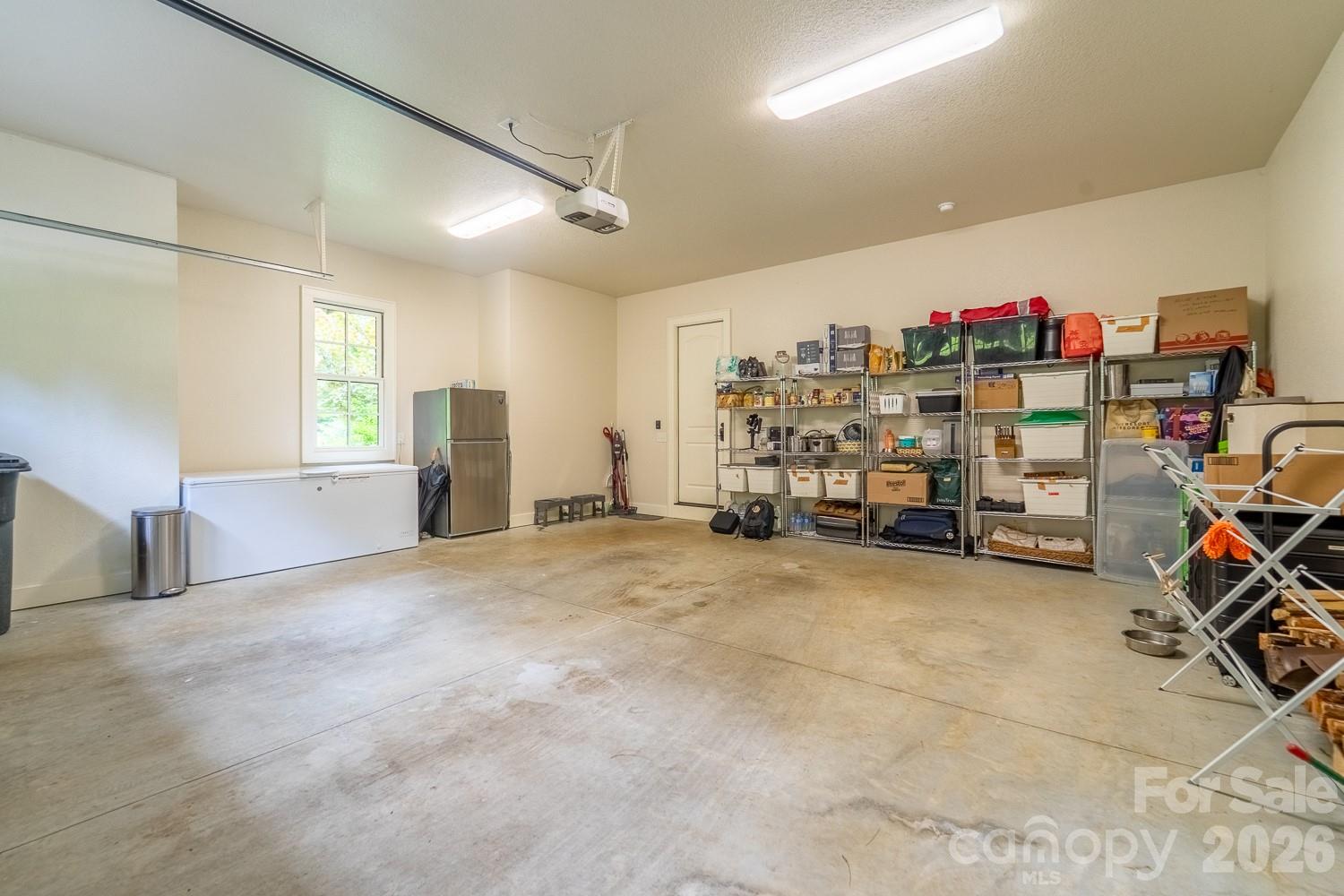 491 Rustling Woods Trail Property Photo 33