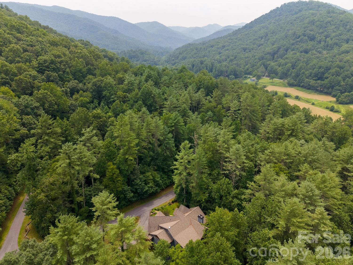 491 Rustling Woods Trail Property Photo 40