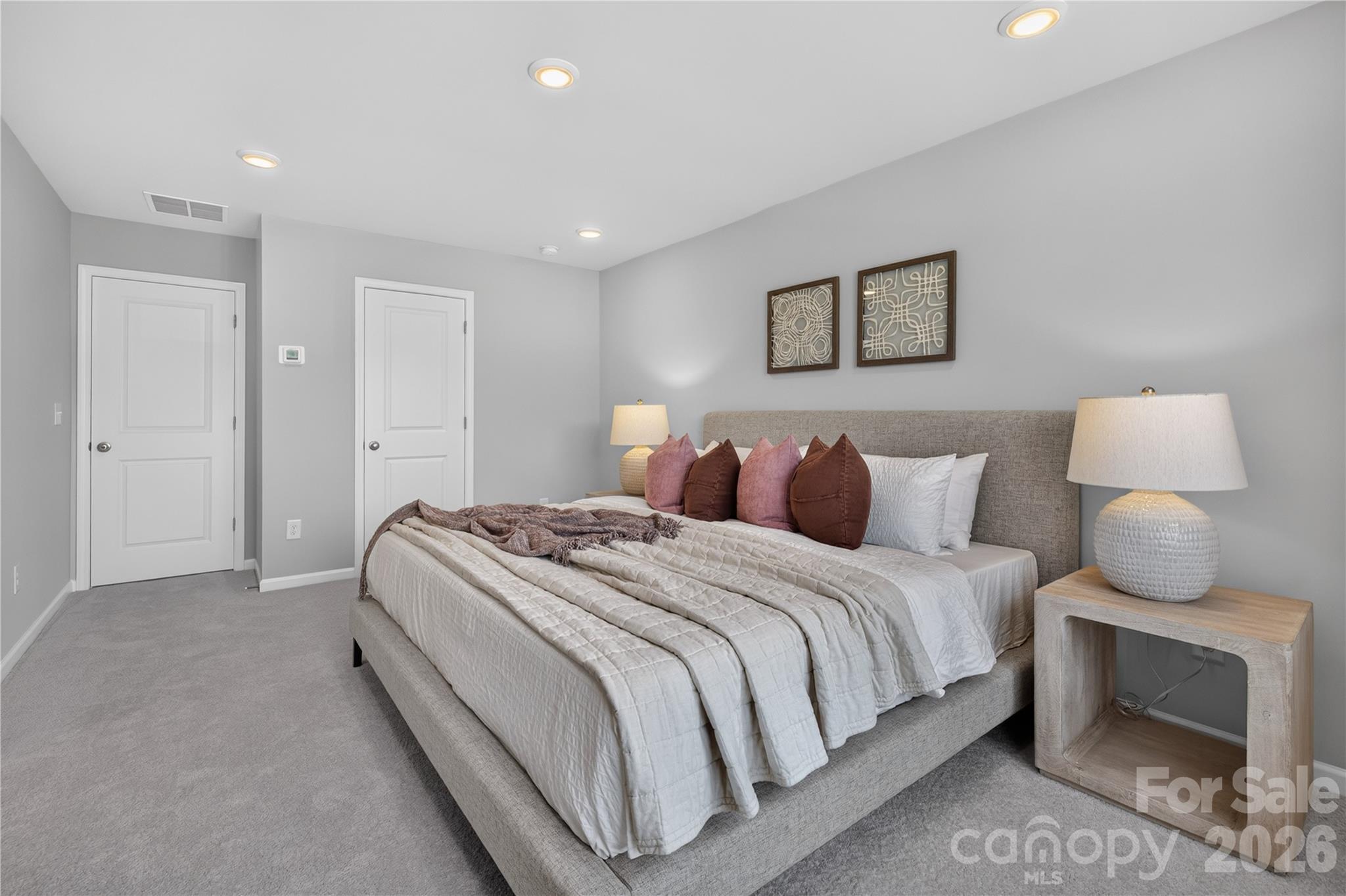 571 Cape Cod Way Property Photo 17