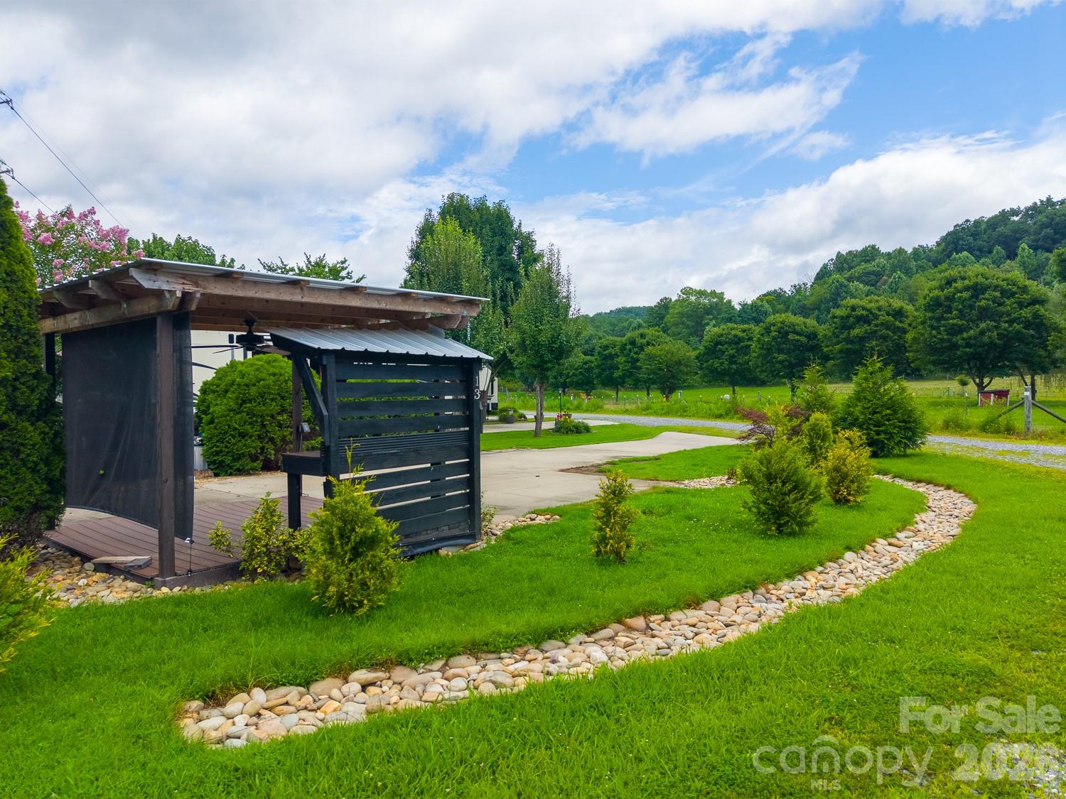 50 Timber Leaf Drive Property Photo 7