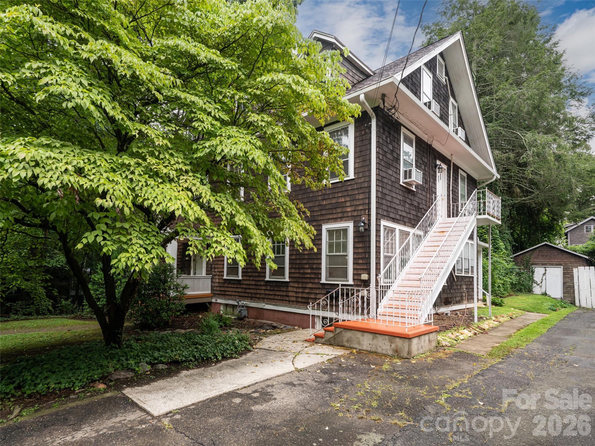 174 Pearson Drive Property Photo 3