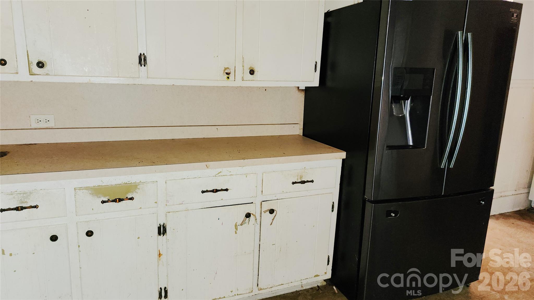 906 Trogdon Street Property Photo 6