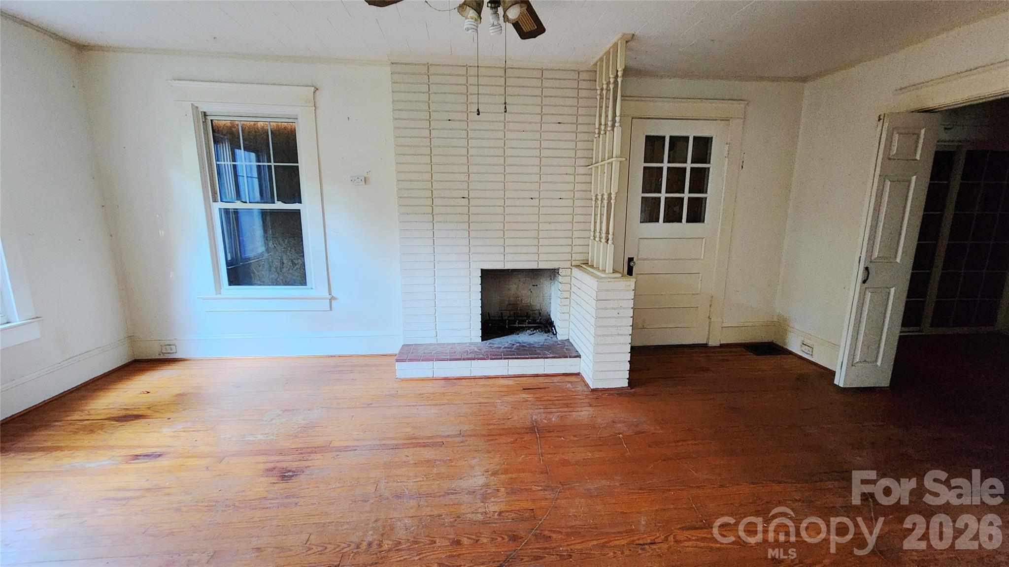 906 Trogdon Street Property Photo 9