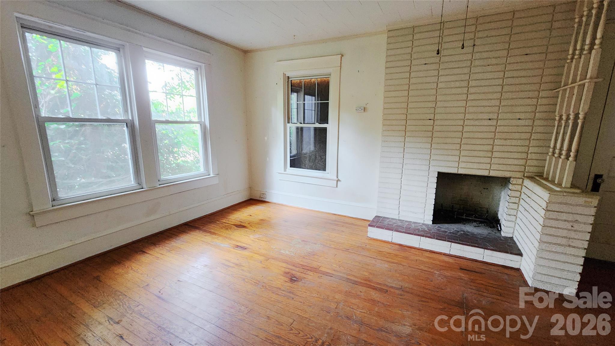 906 Trogdon Street Property Photo 10