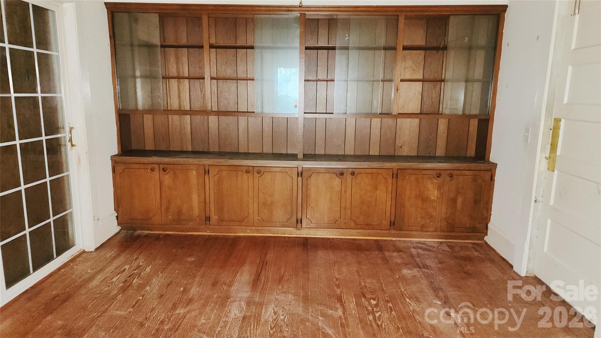 906 Trogdon Street Property Photo 11