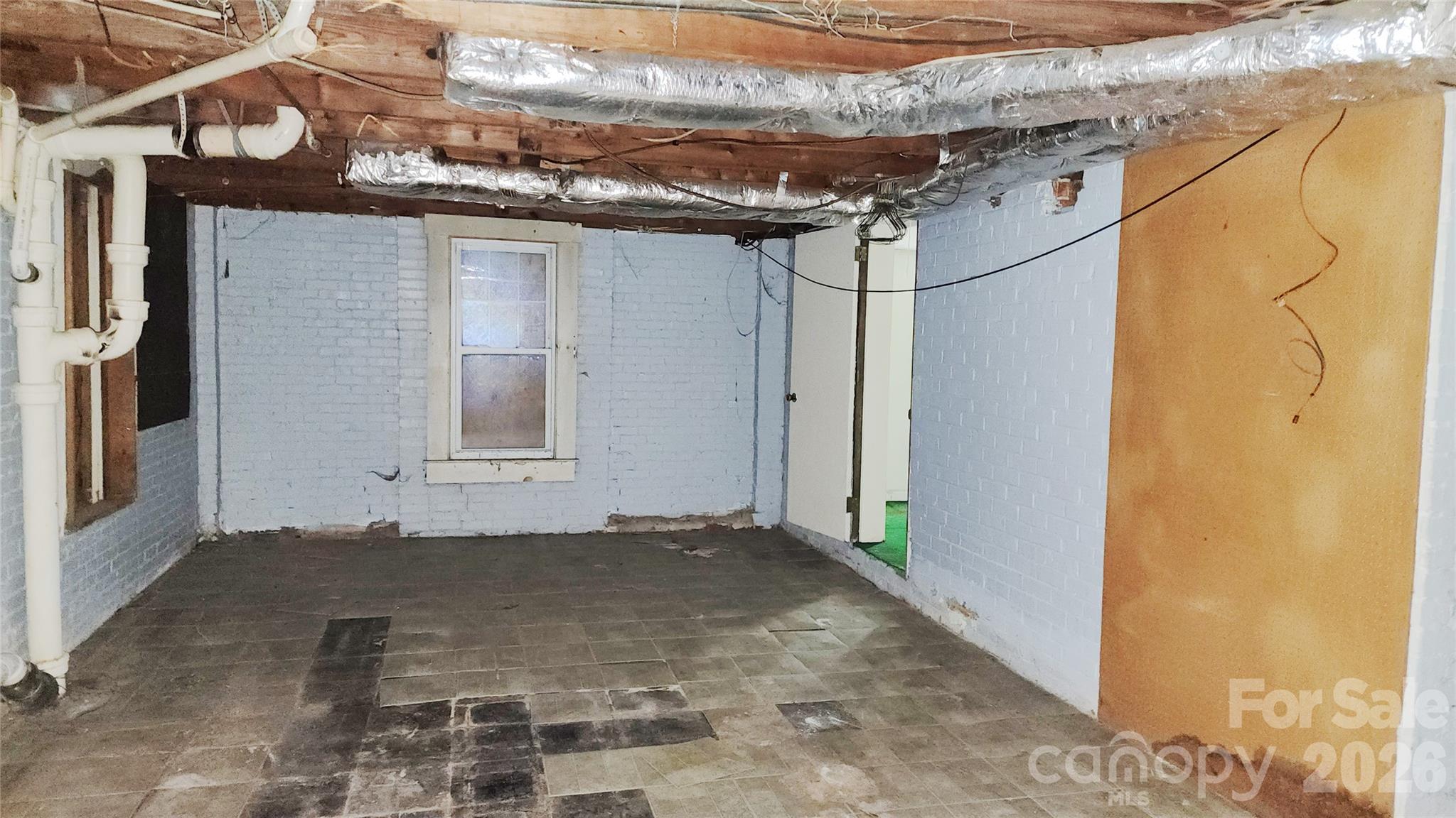 906 Trogdon Street Property Photo 15
