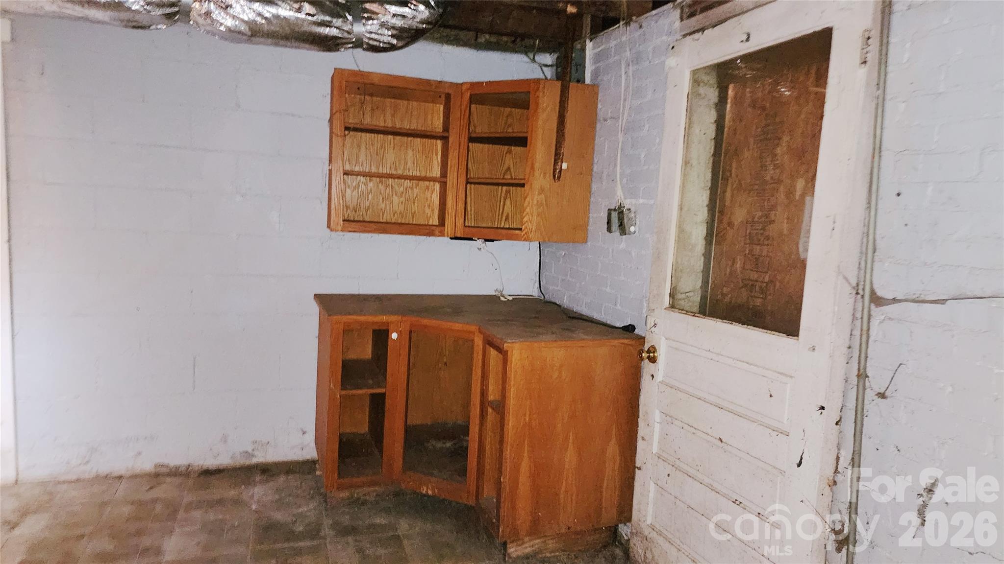 906 Trogdon Street Property Photo 16