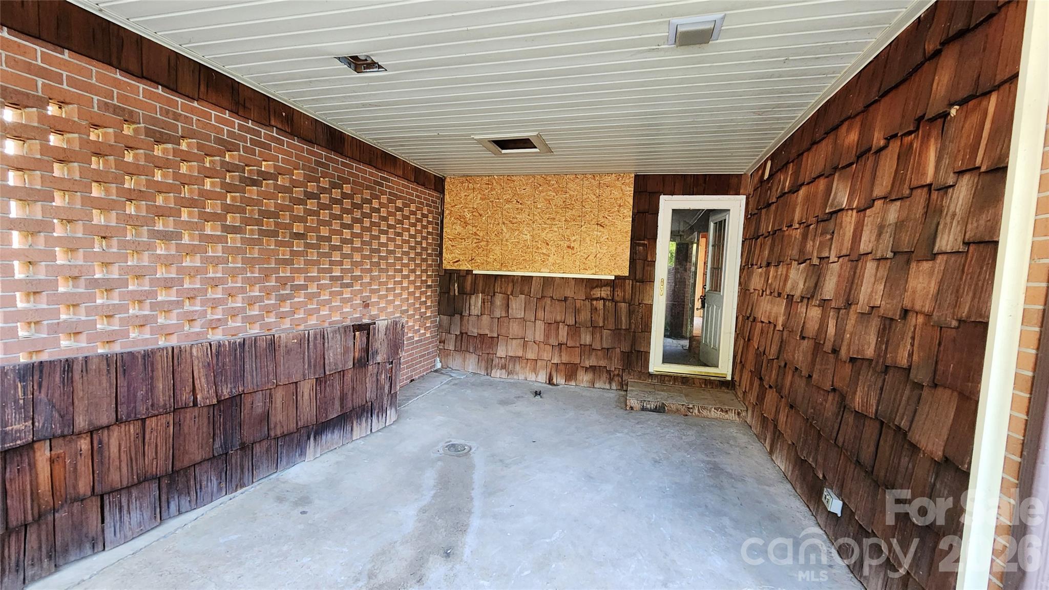 906 Trogdon Street Property Photo 21