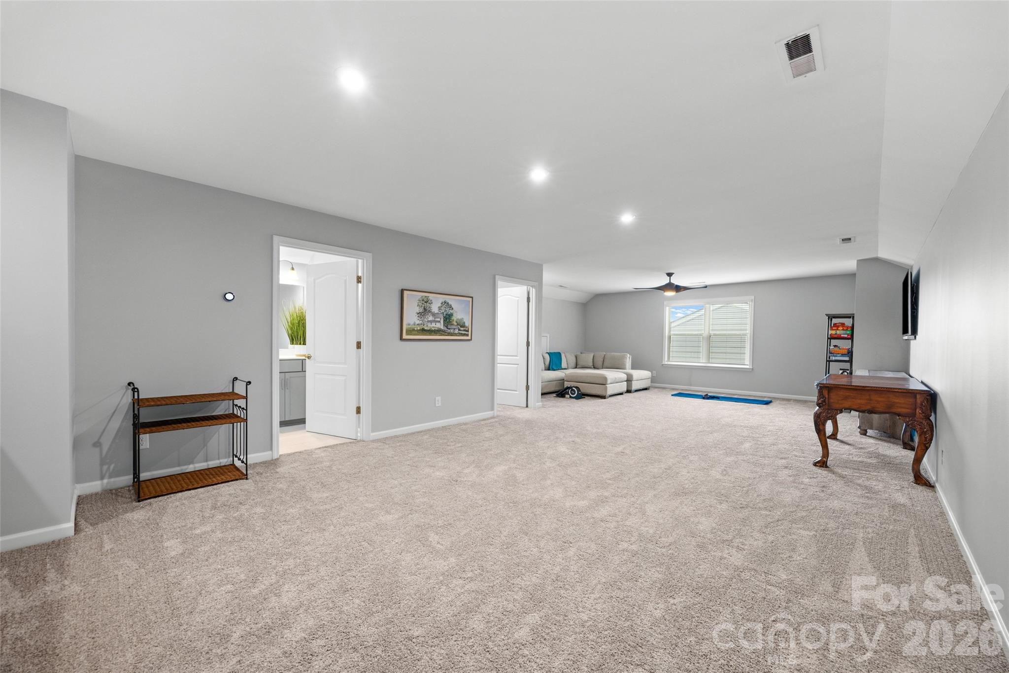1521 Carolina Orchards Boulevard Property Photo 27