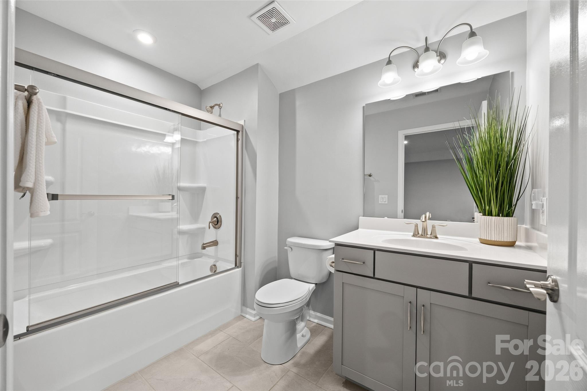 1521 Carolina Orchards Boulevard Property Photo 29