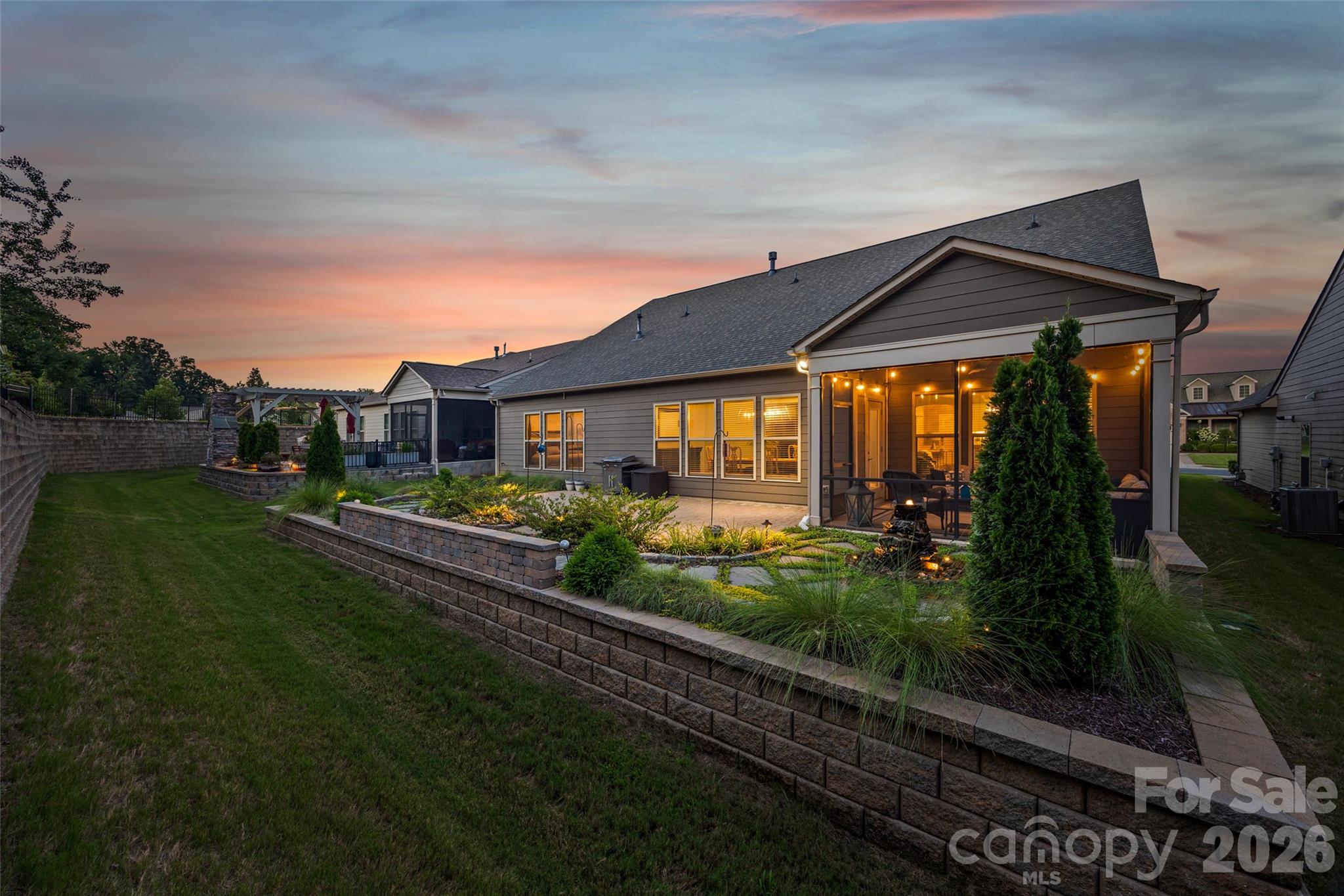 1521 Carolina Orchards Boulevard Property Photo 37