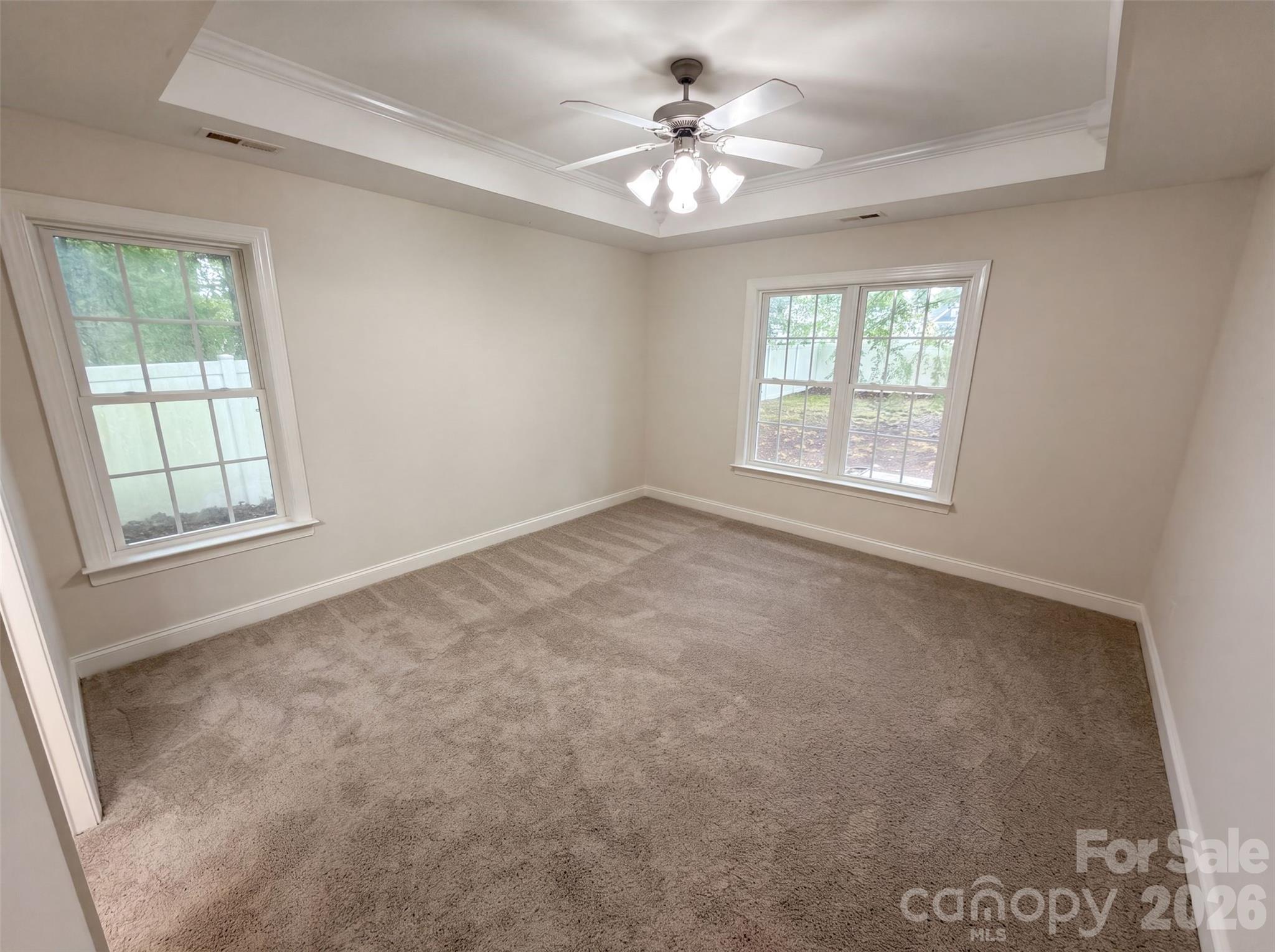 2037 Olde Towne Drive Property Photo 4