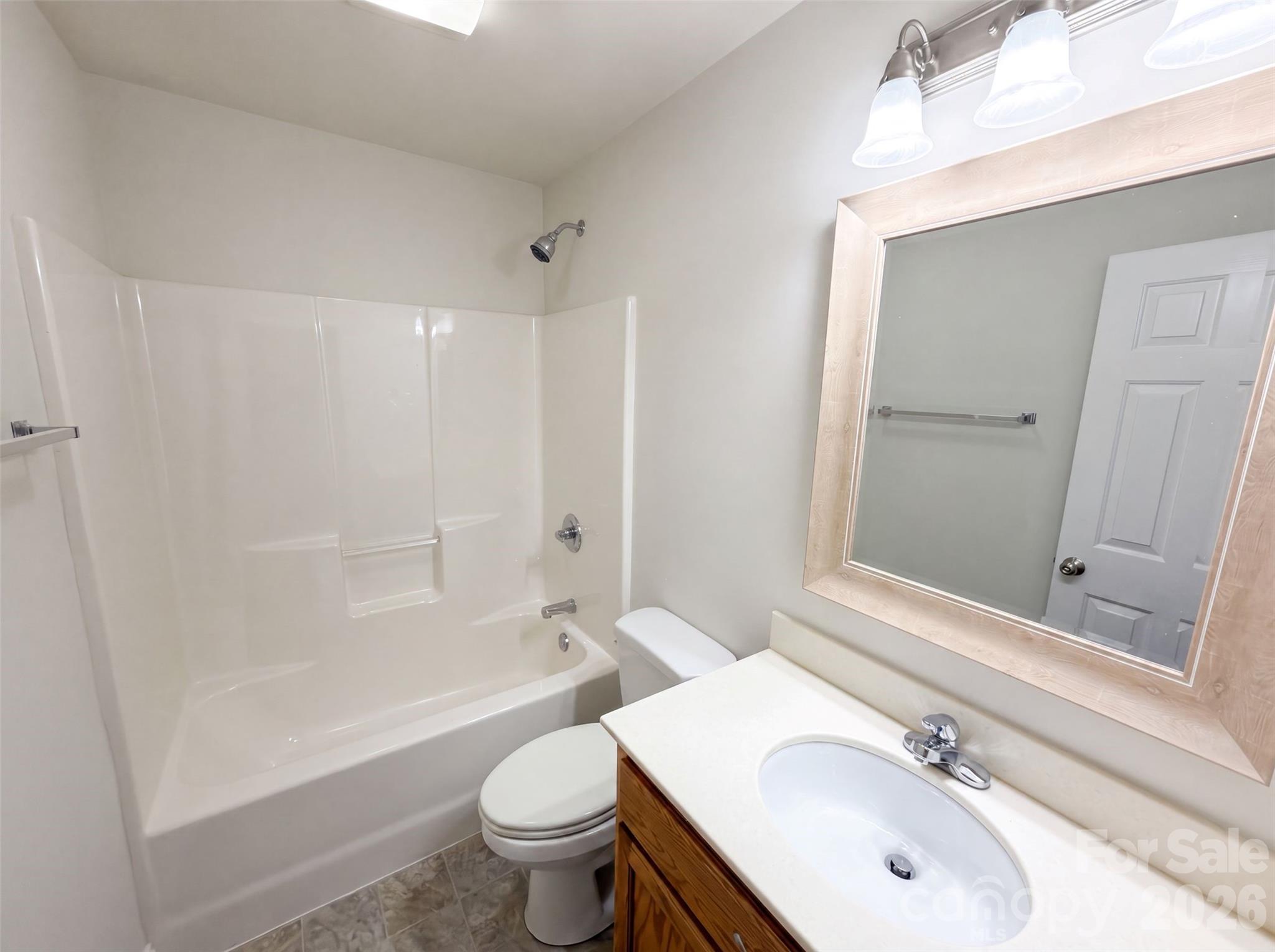 2037 Olde Towne Drive Property Photo 10