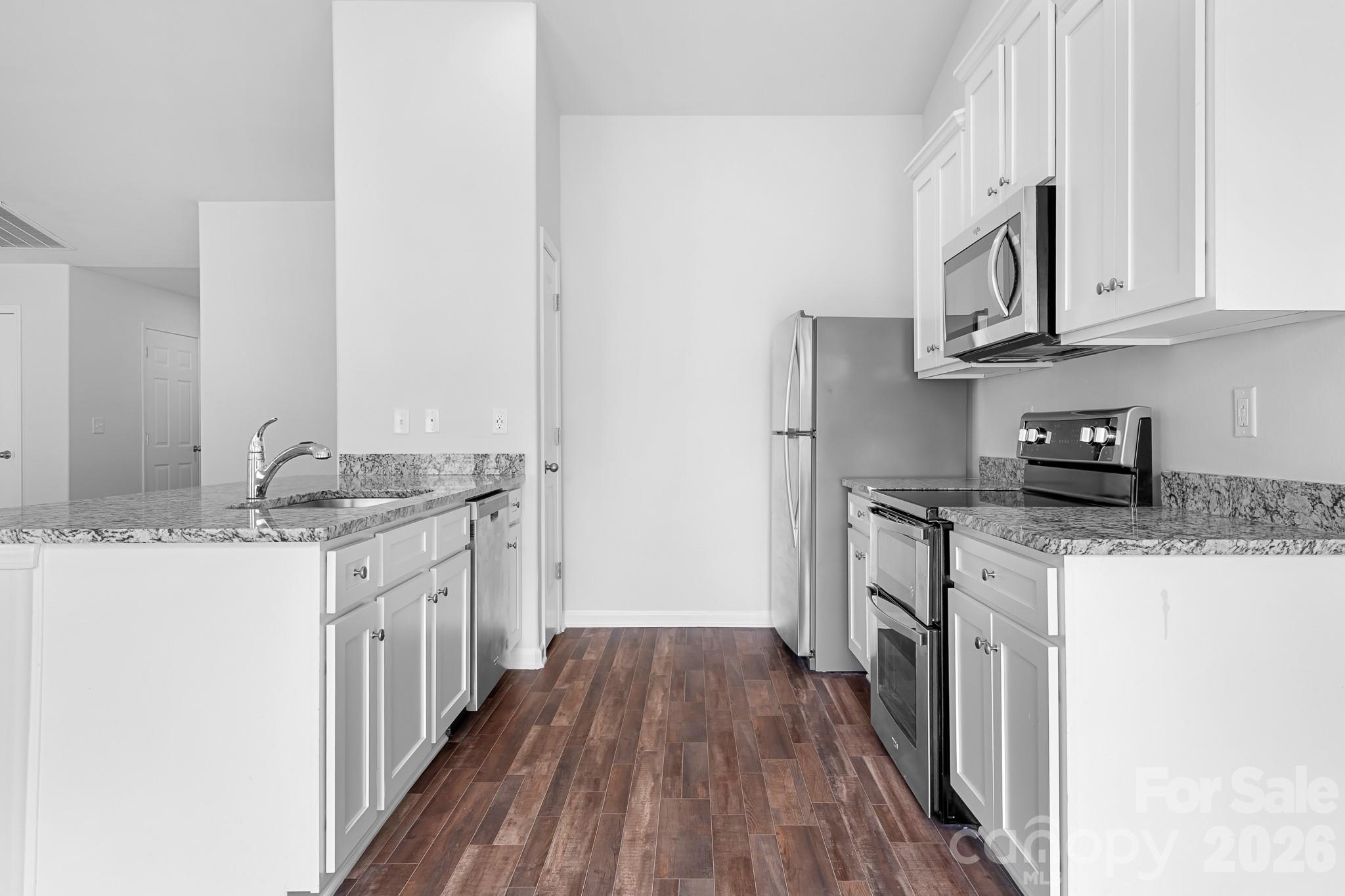226 Caley Street Property Photo 7