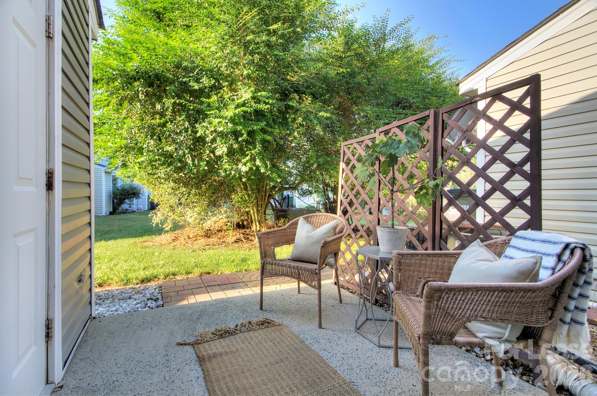8268 Golf Ridge Drive Property Photo 15