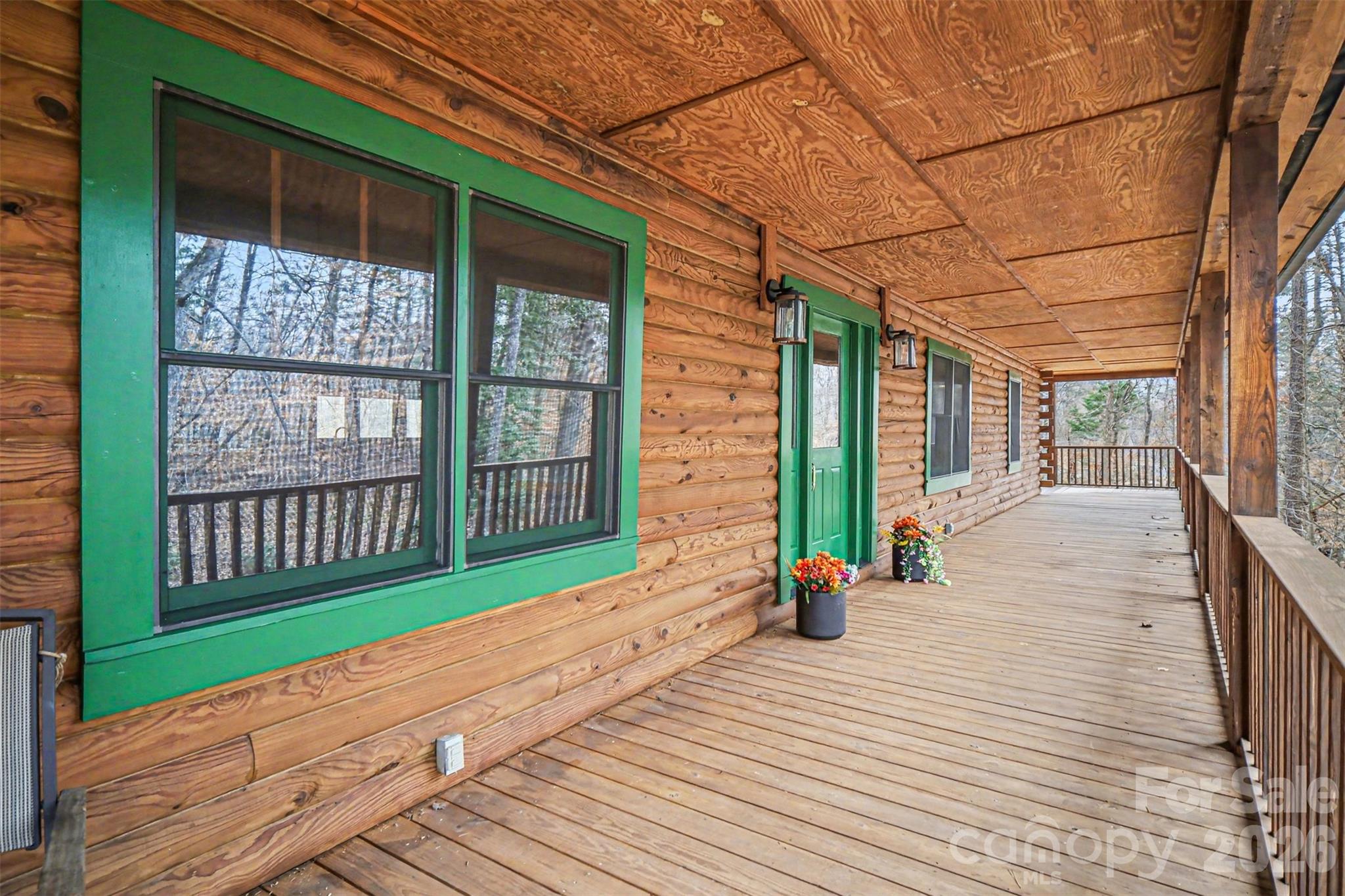 4910 Arden Gate Drive Property Photo 2