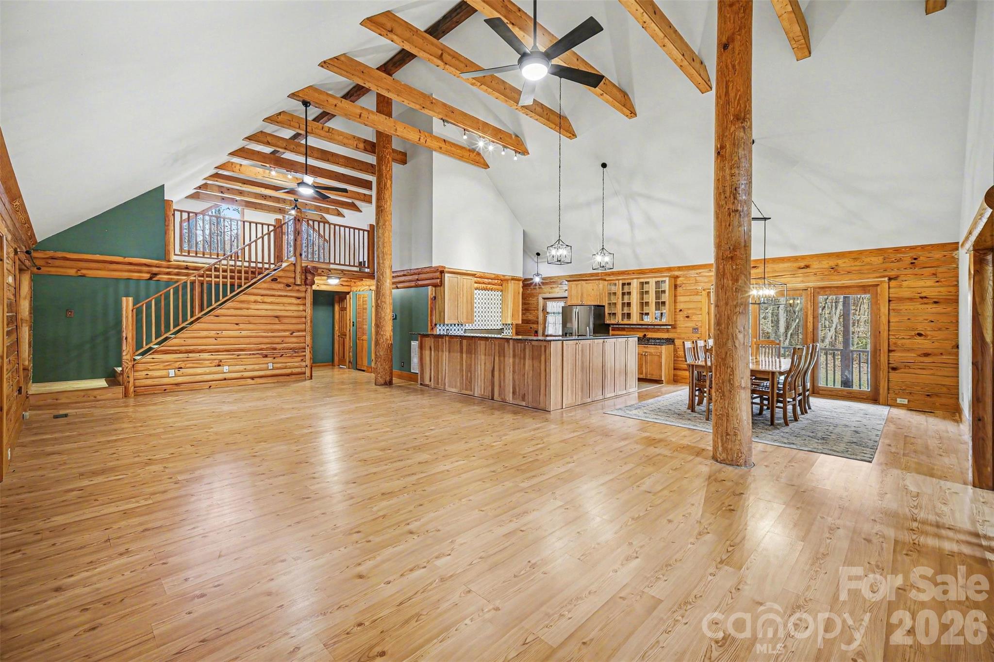 4910 Arden Gate Drive Property Photo 5