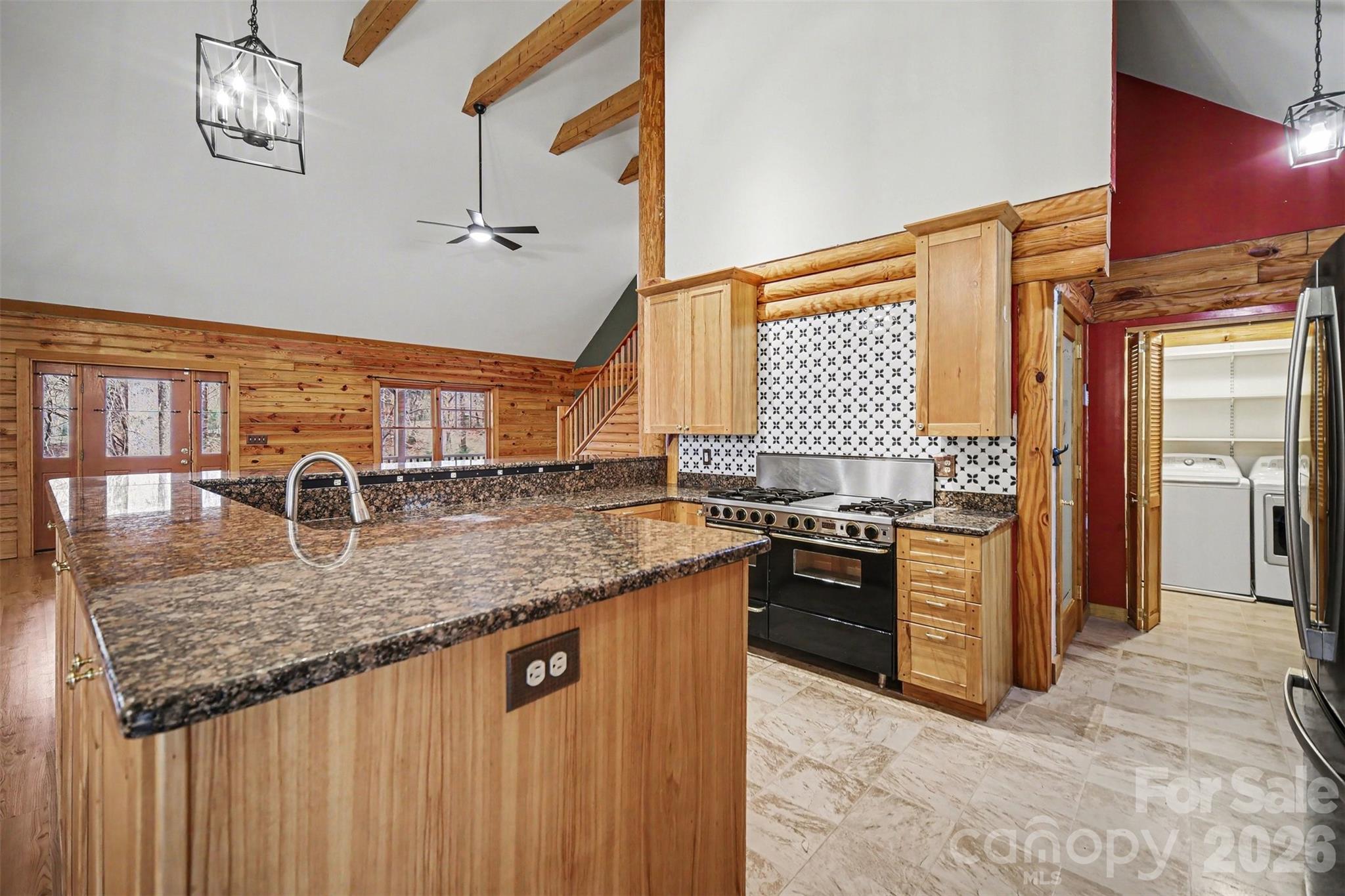 4910 Arden Gate Drive Property Photo 10