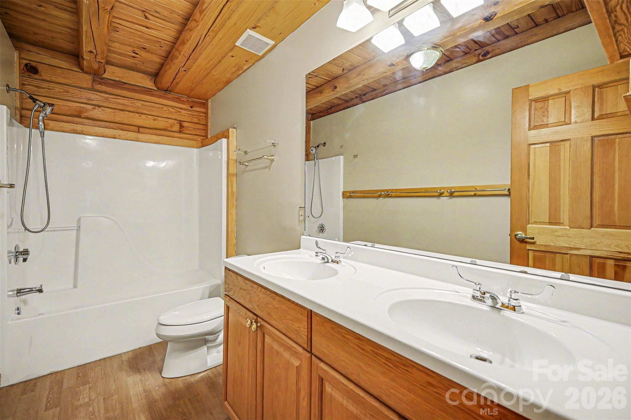 4910 Arden Gate Drive Property Photo 33