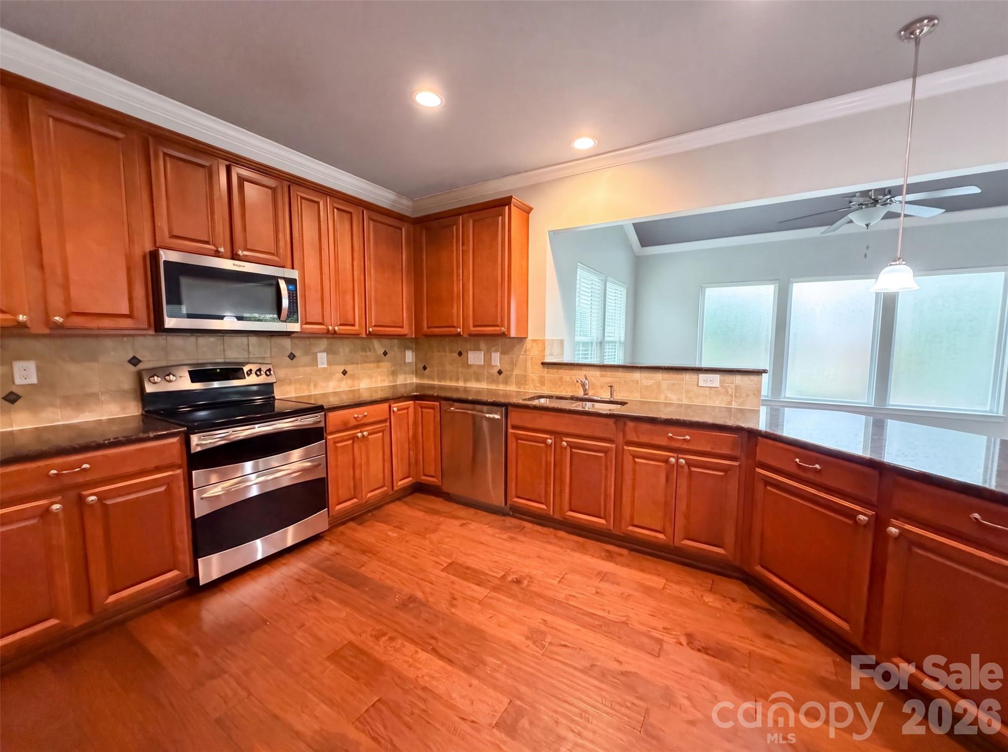 5101 Saint Clair Street Property Photo 2