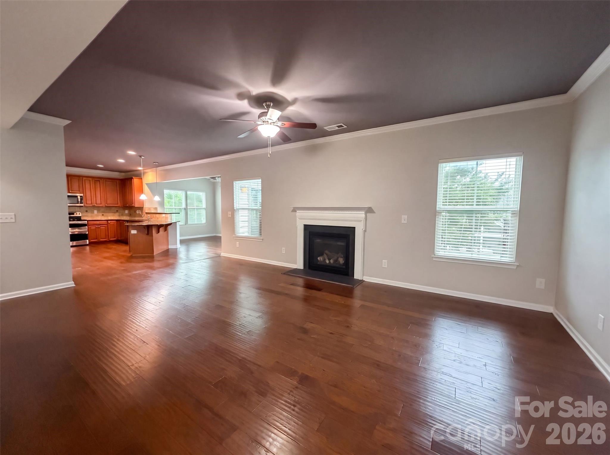 5101 Saint Clair Street Property Photo 3