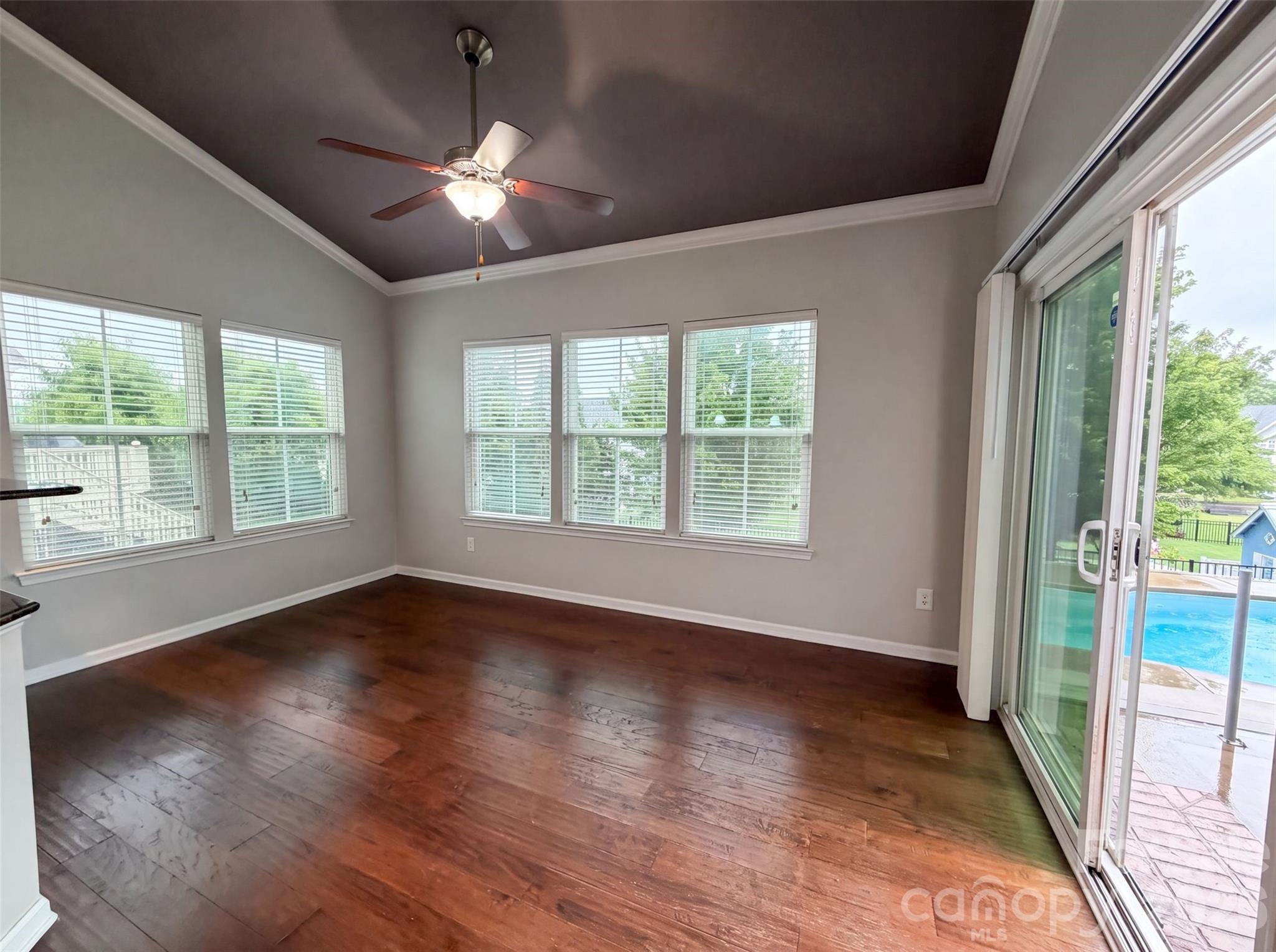5101 Saint Clair Street Property Photo 4