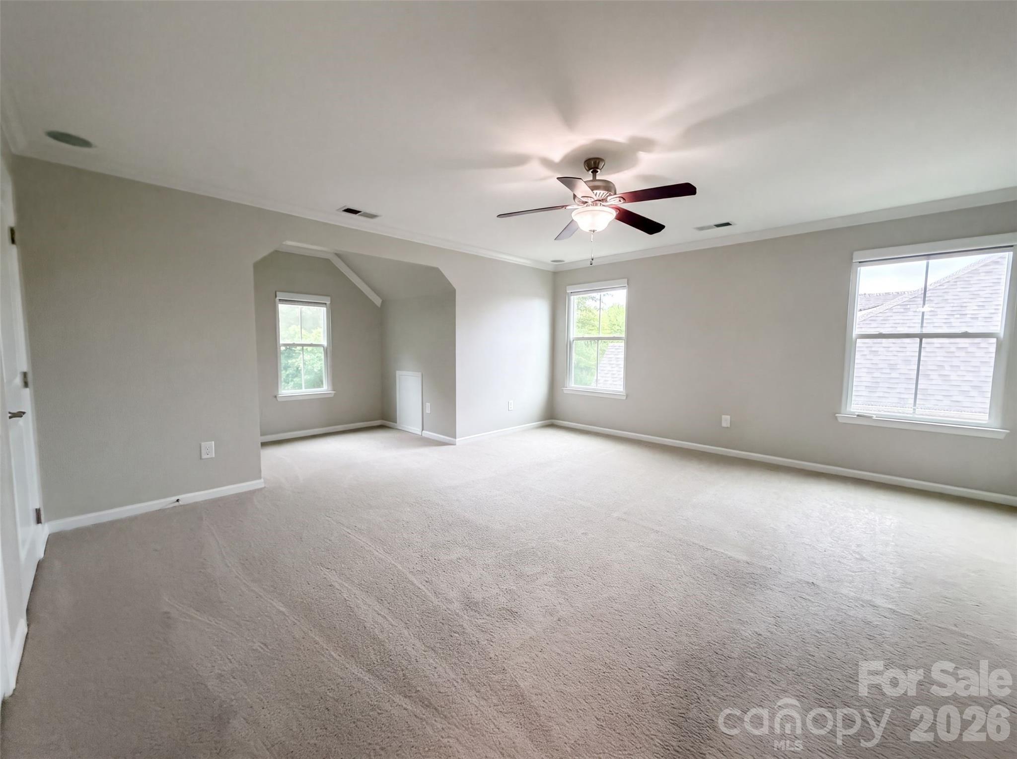 5101 Saint Clair Street Property Photo 6