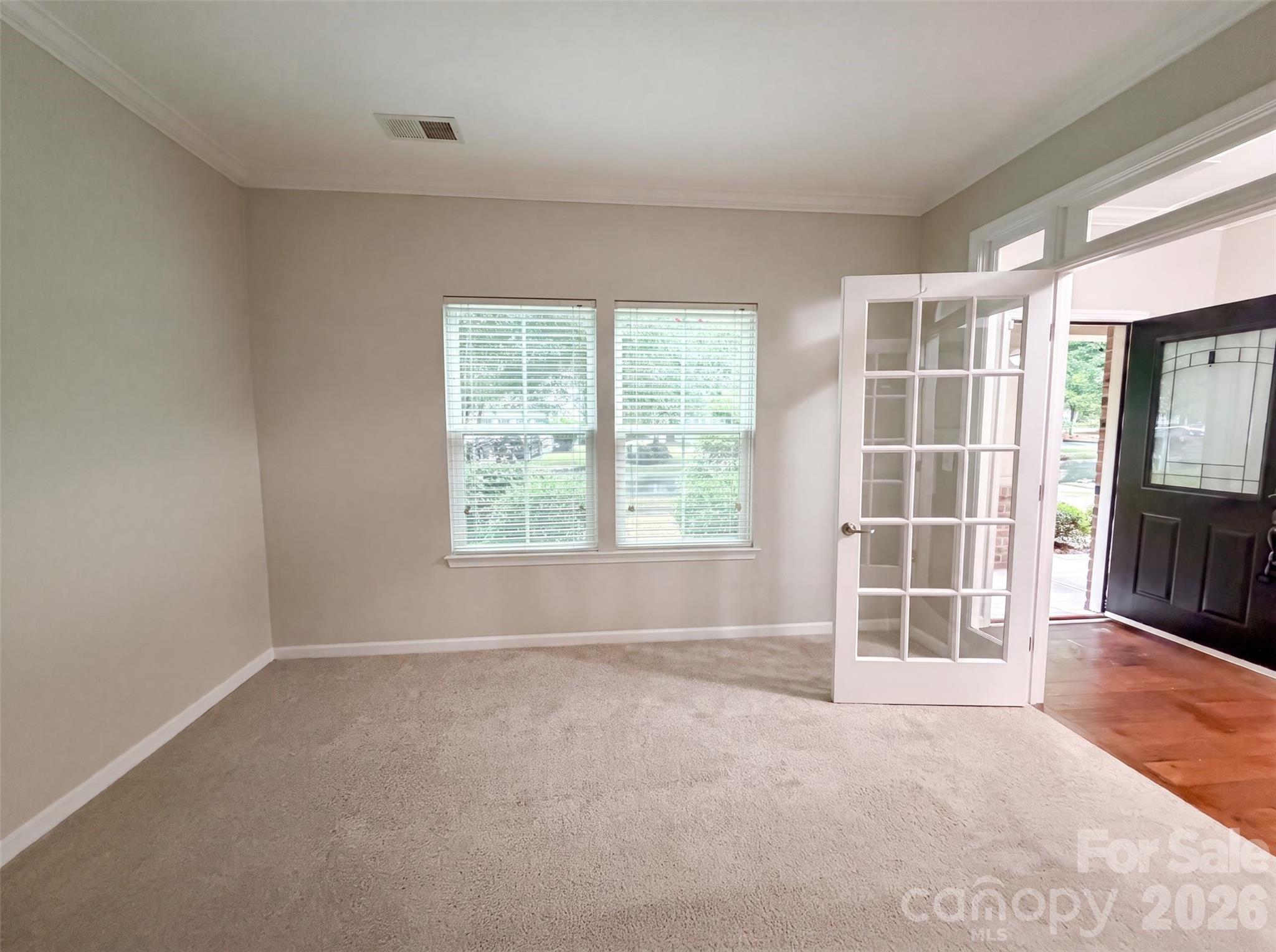 5101 Saint Clair Street Property Photo 9