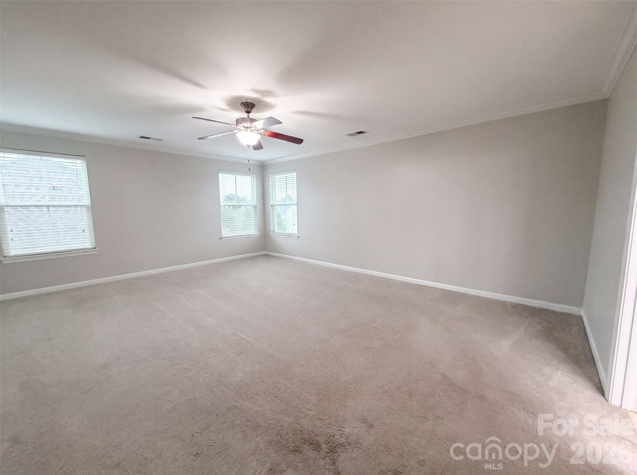 5101 Saint Clair Street Property Photo 16
