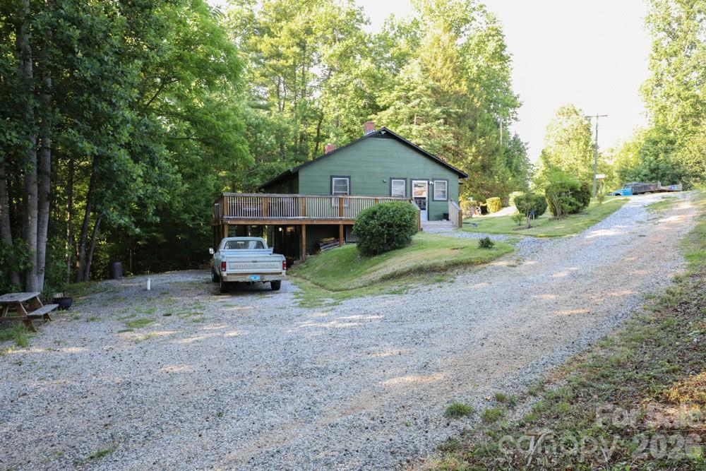 1646 Silver Street Property Photo 3