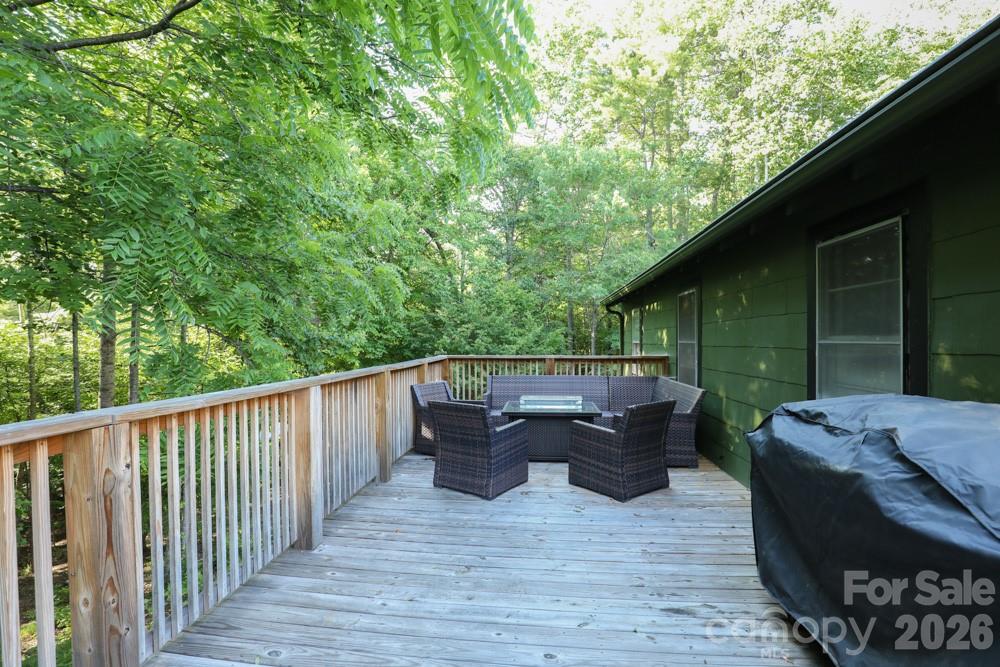 1646 Silver Street Property Photo 6