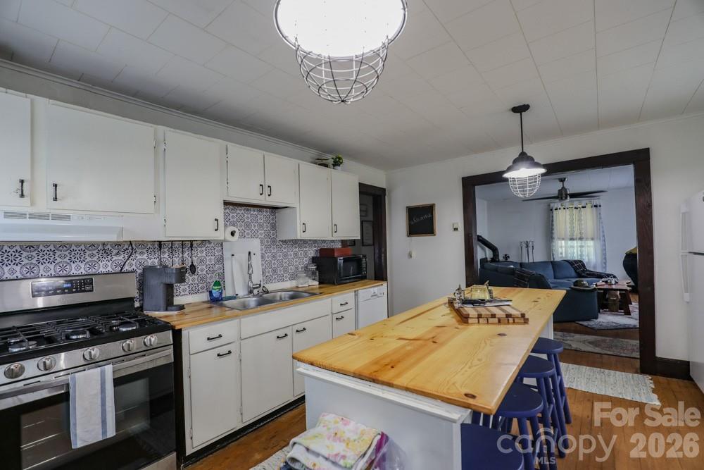 1646 Silver Street Property Photo 10