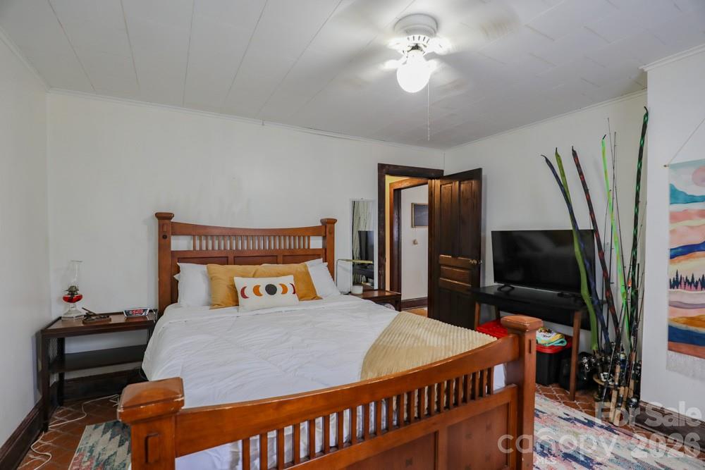 1646 Silver Street Property Photo 16