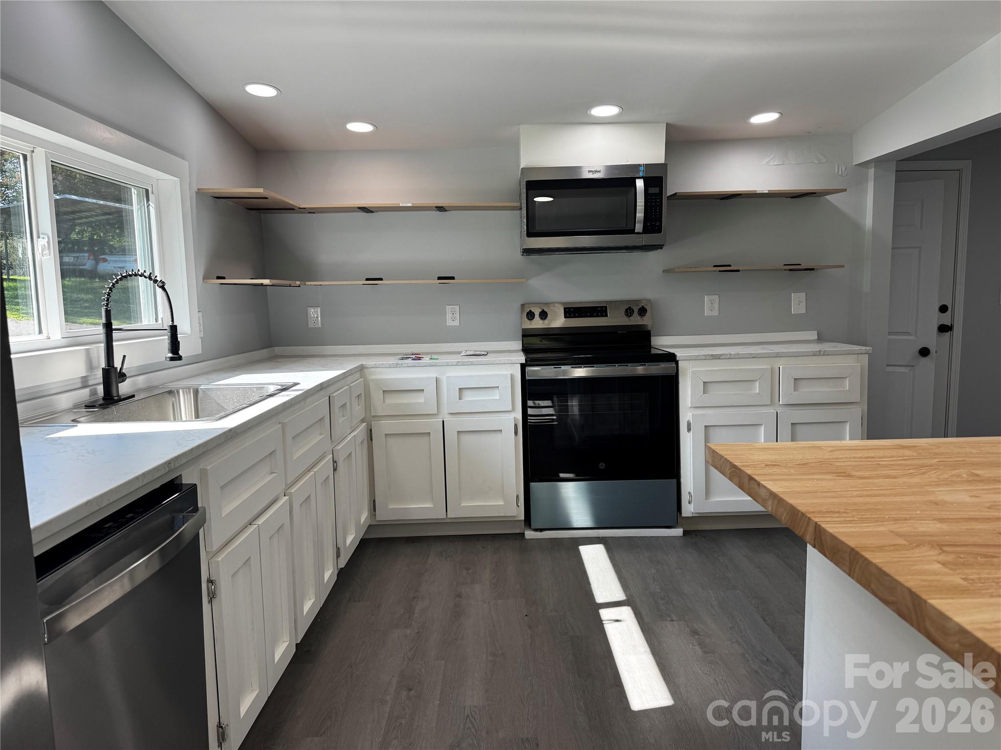 2295 Shady Grove Road Property Photo 23
