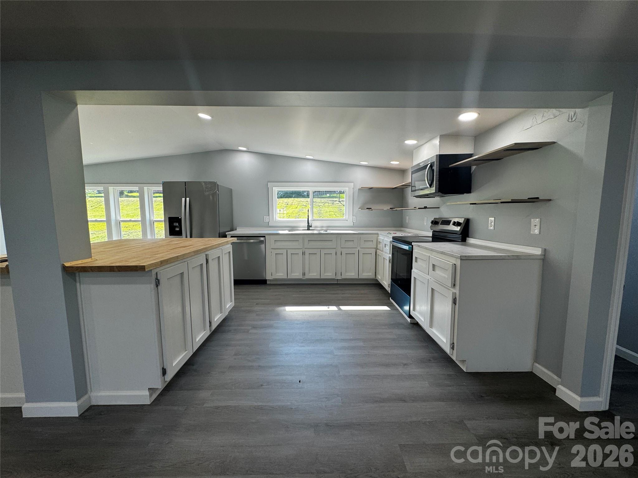 2295 Shady Grove Road Property Photo 25
