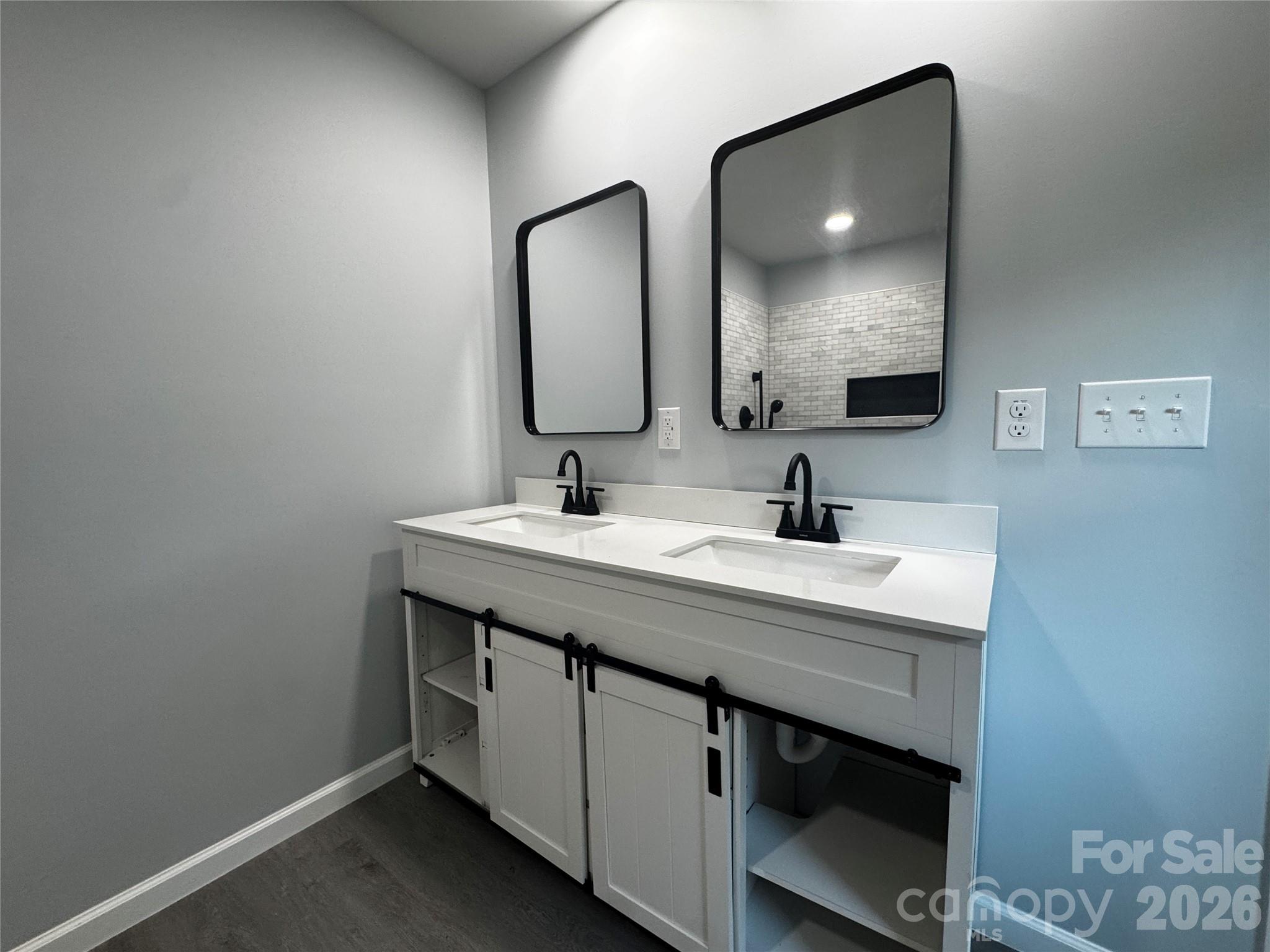 2295 Shady Grove Road Property Photo 40