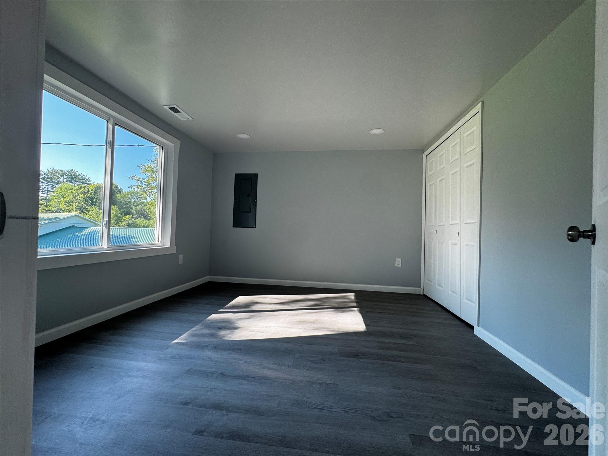 2295 Shady Grove Road Property Photo 46