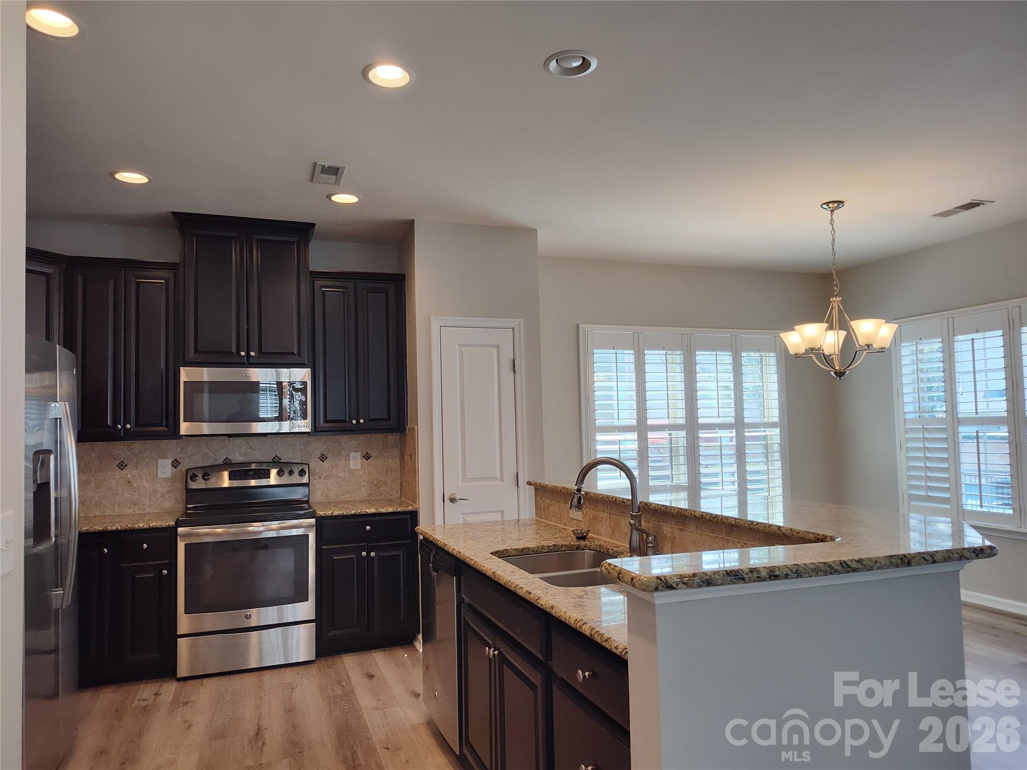 2520 Alyssa Lane Property Photo 3