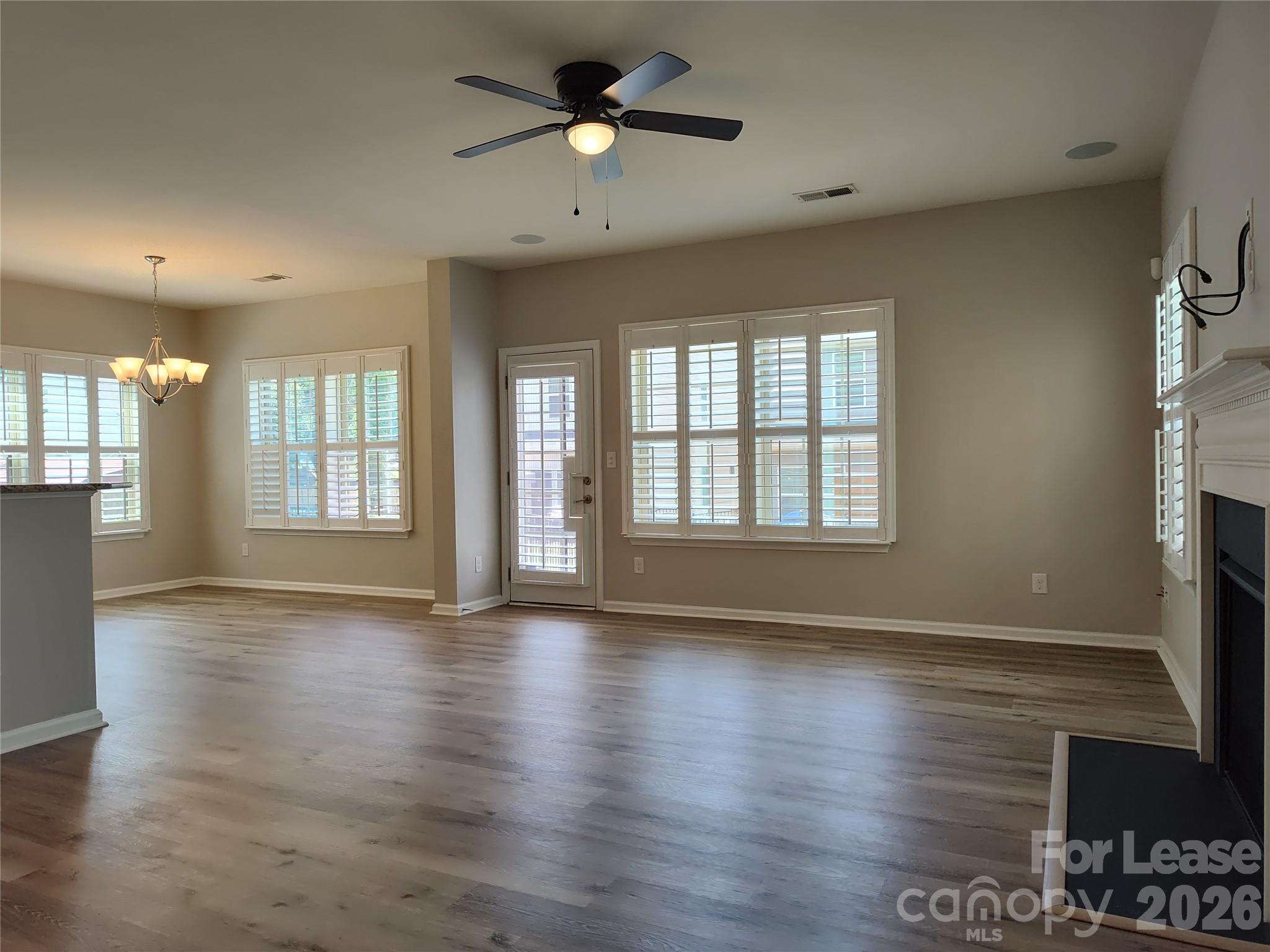 2520 Alyssa Lane Property Photo 5