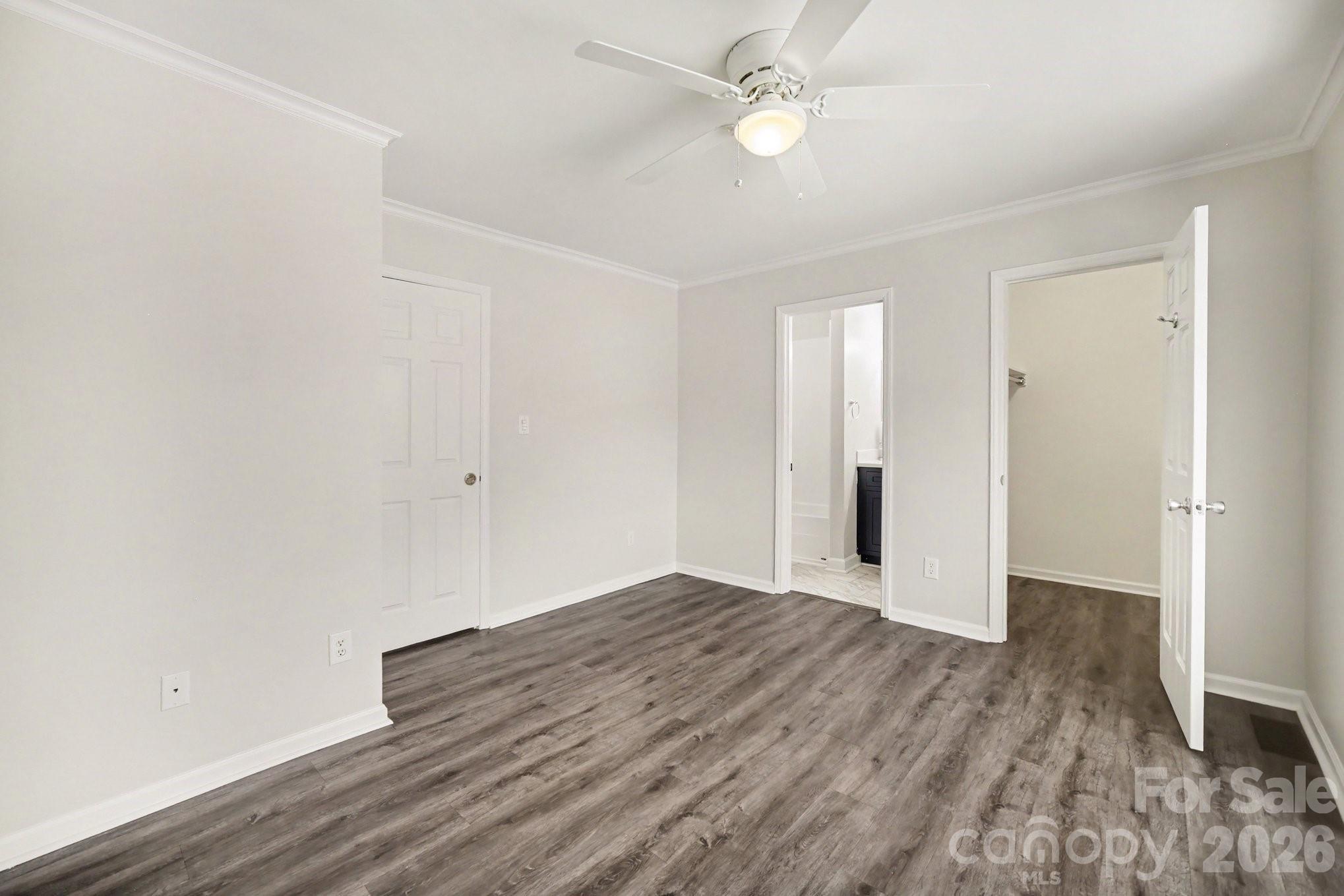 11009 Carmel Crossing Road Property Photo 17