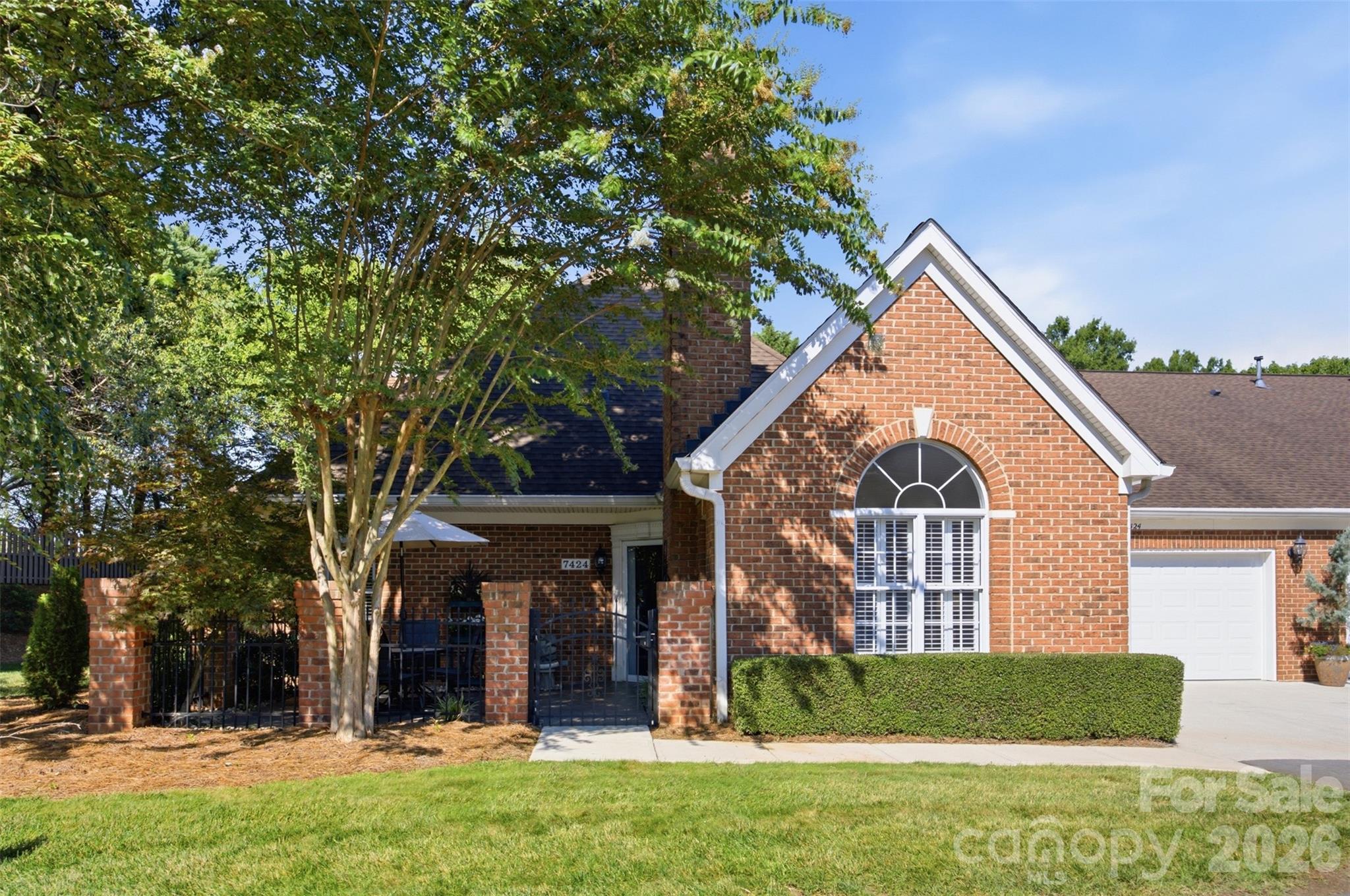 7424 Hurstbourne Green Drive Property Photo 1
