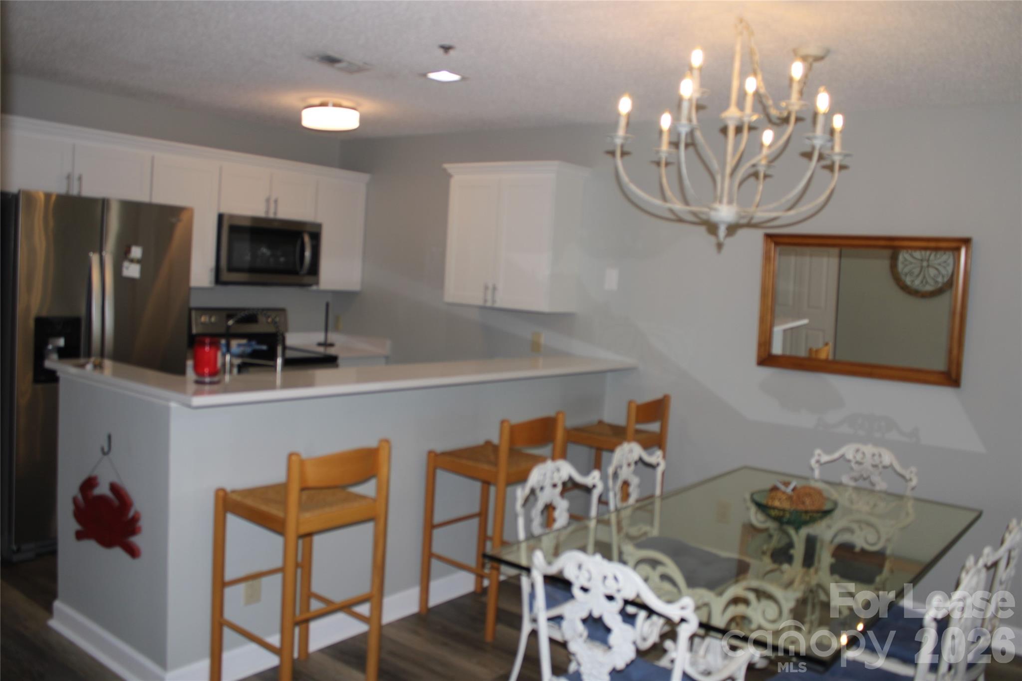 17919 Kings Point Drive E Property Photo 10