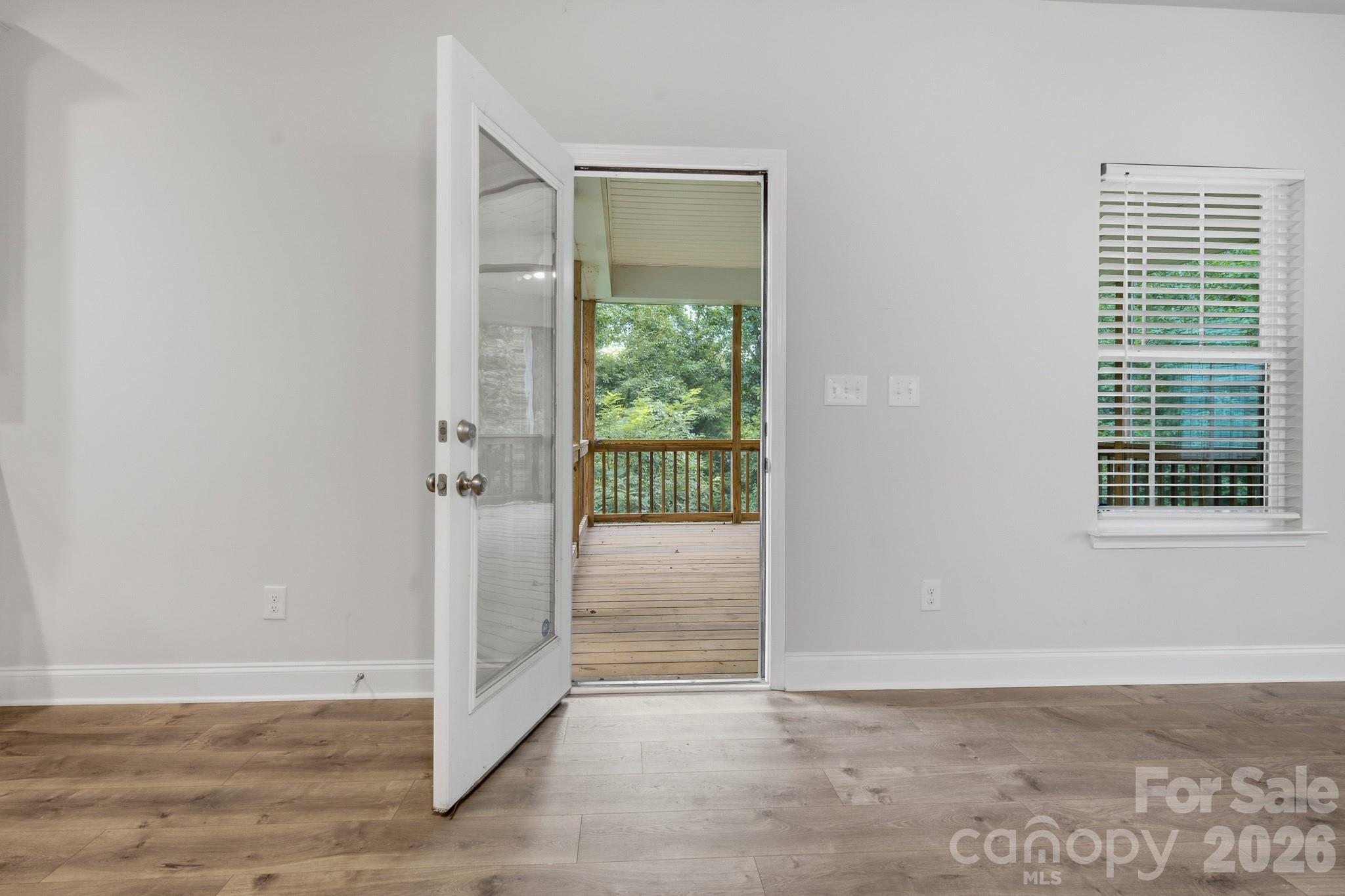 123 Bunker Hill Lane Property Photo 18