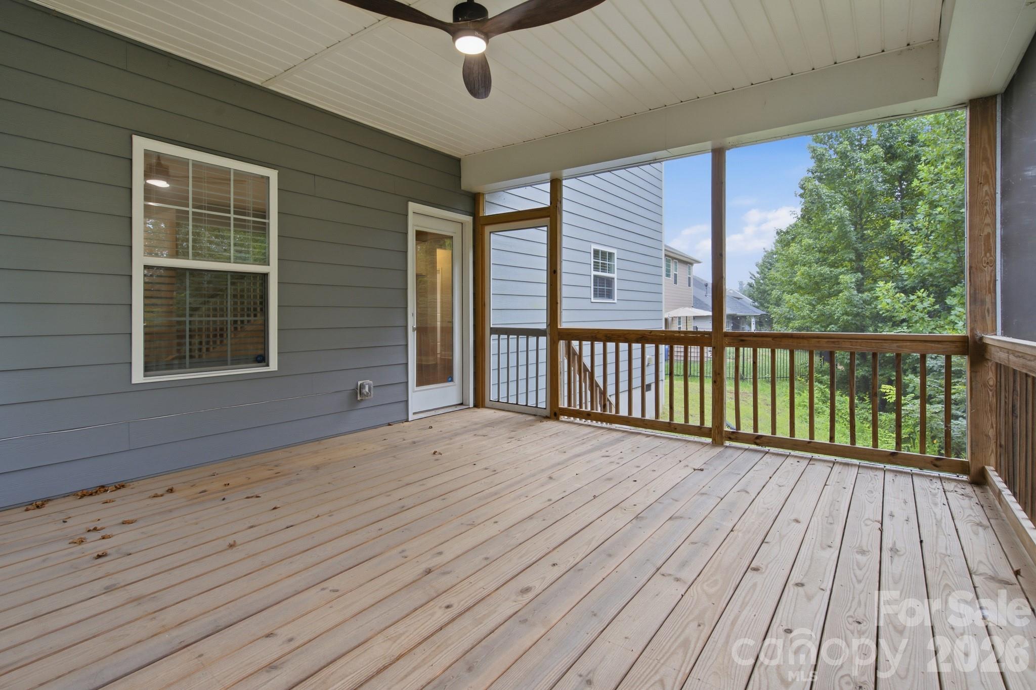123 Bunker Hill Lane Property Photo 20