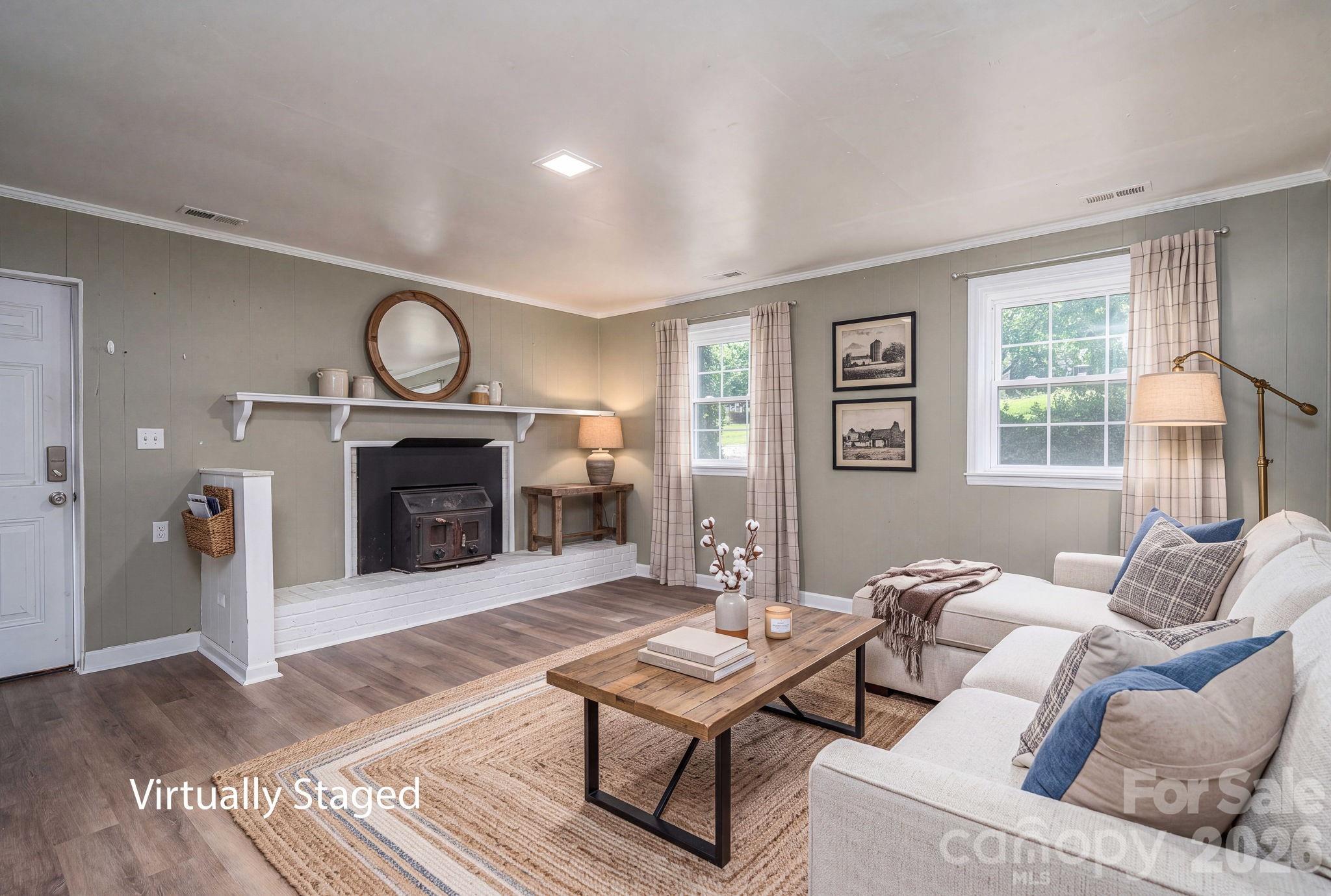 304 Windsor Drive Property Photo 17