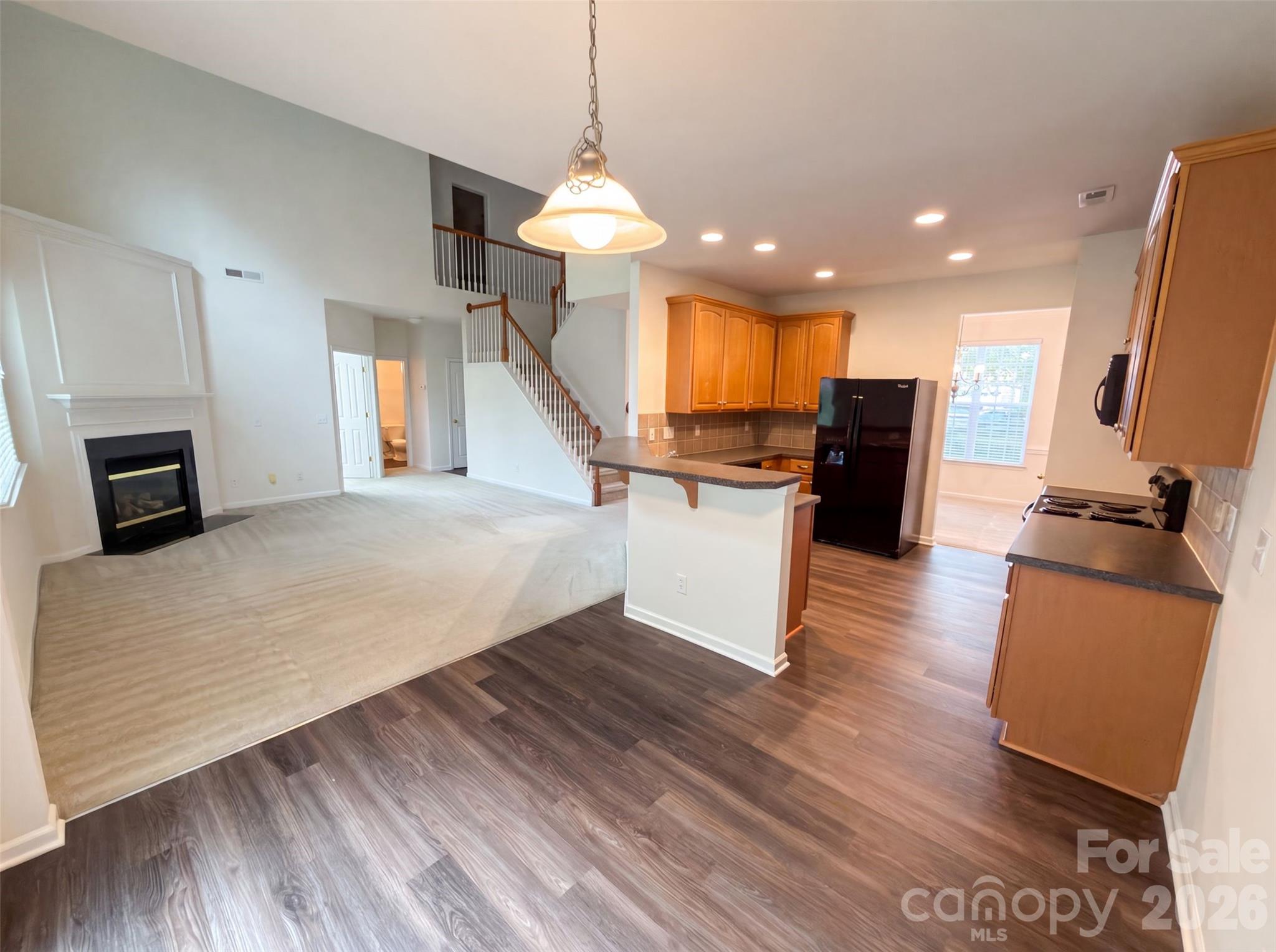 17240 Westmill Lane Property Photo 7