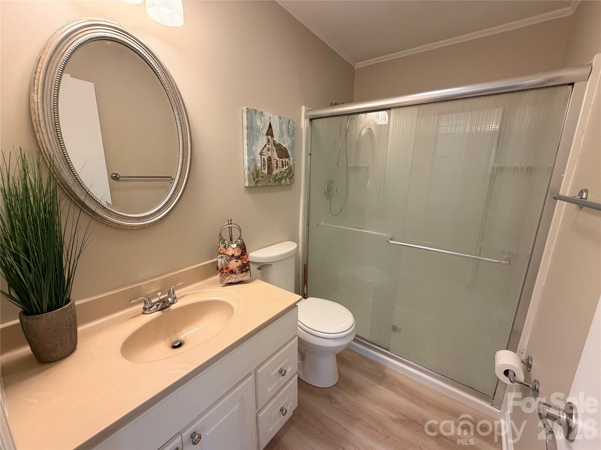 175 Hampshire Drive Property Photo 11