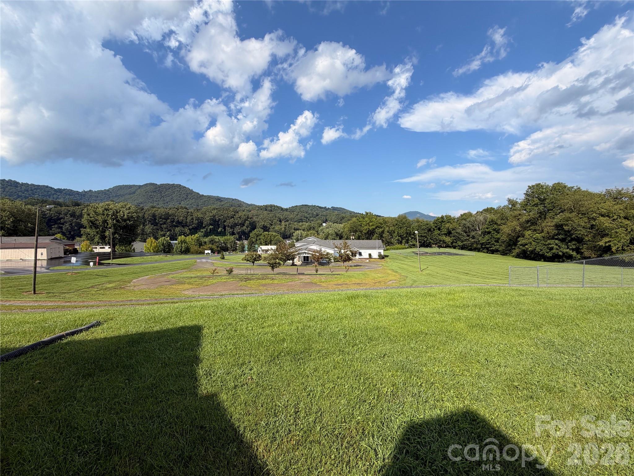 175 Hampshire Drive Property Photo 24