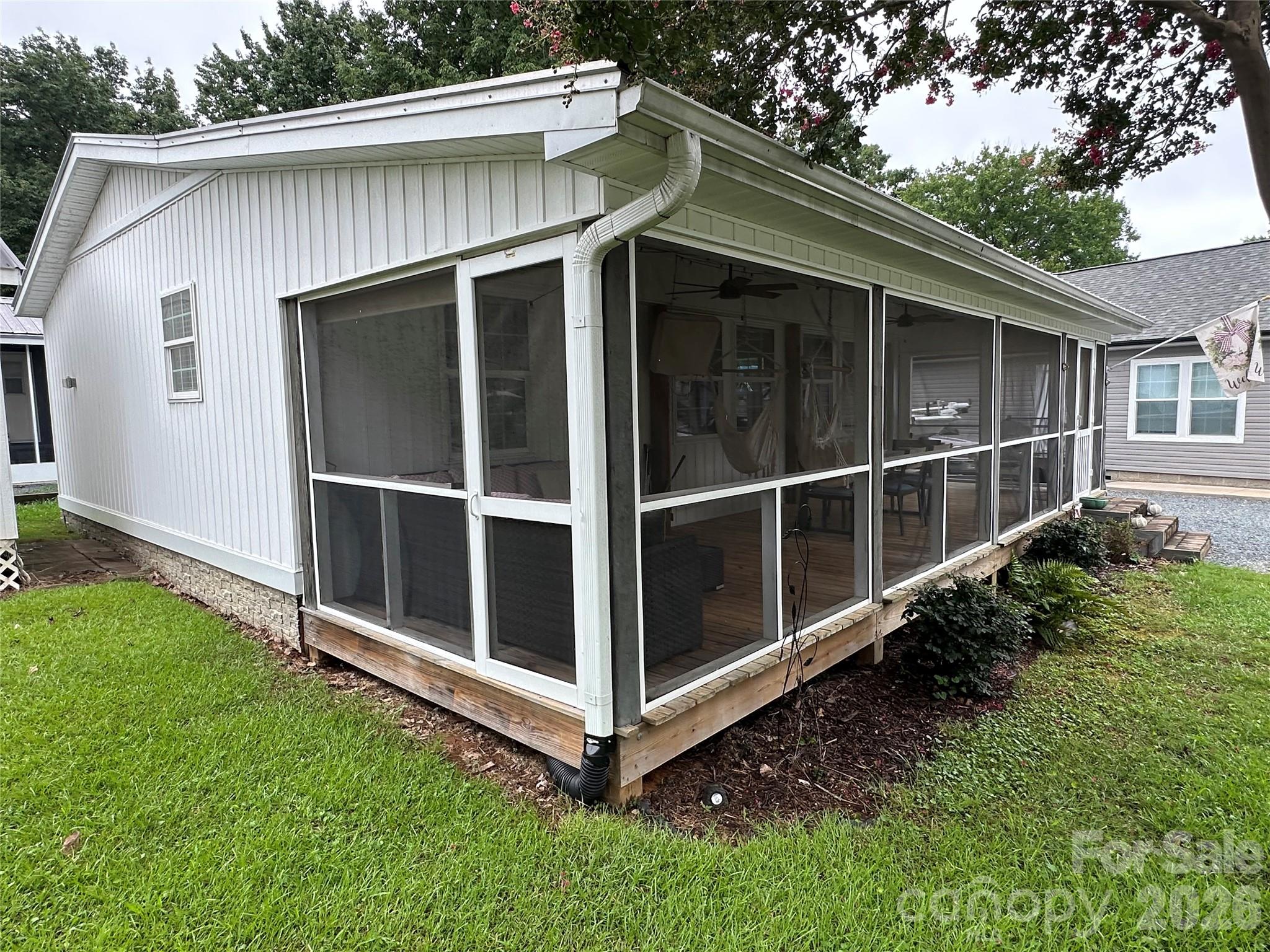 120 Cardinal Drive Property Photo 29